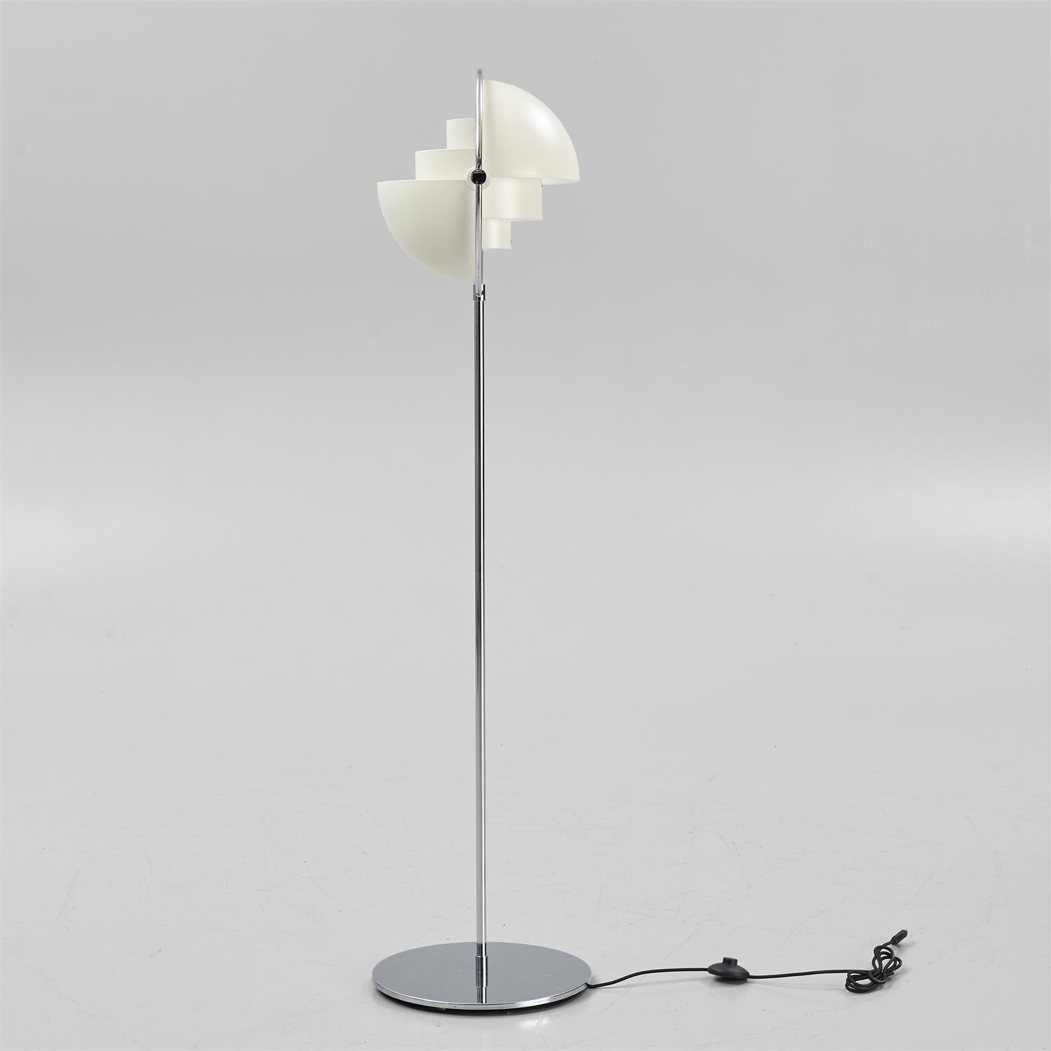 Hunter Modern Metal Floor Lamp - Blowlighting