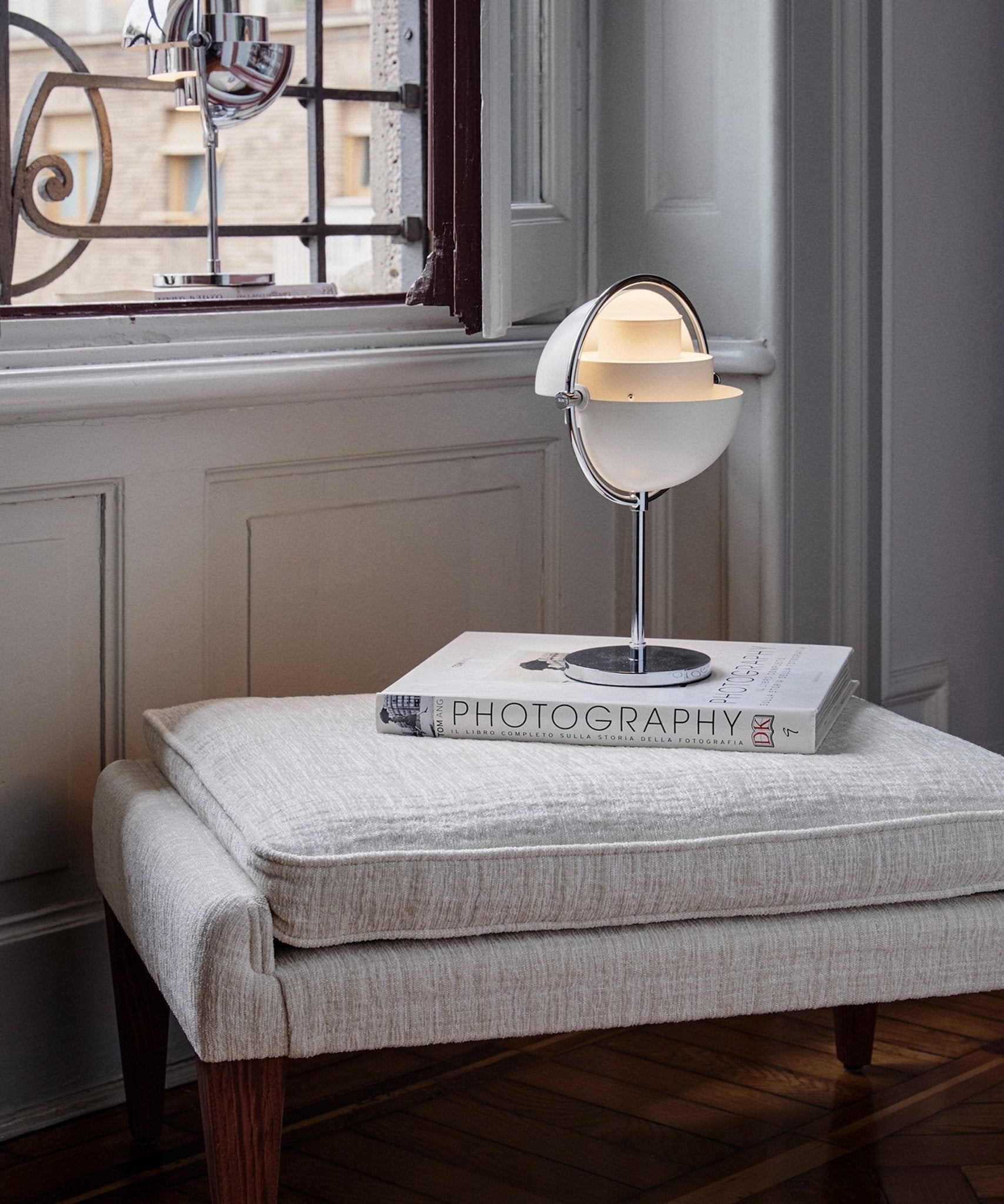Charles Modern Metal Table Lamp - Blowlighting