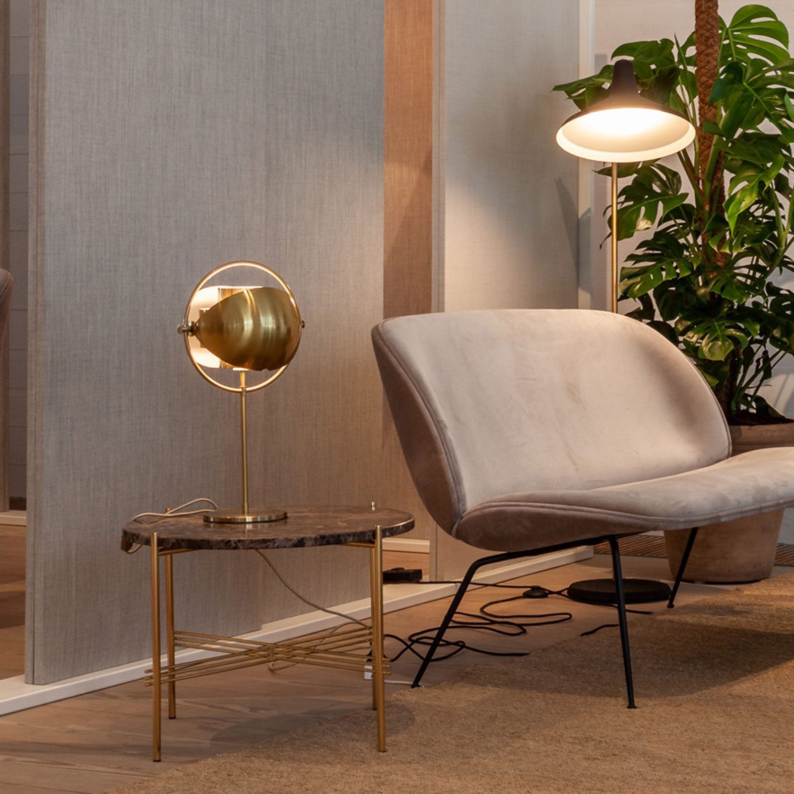 Charles Modern Metal Table Lamp - Blowlighting
