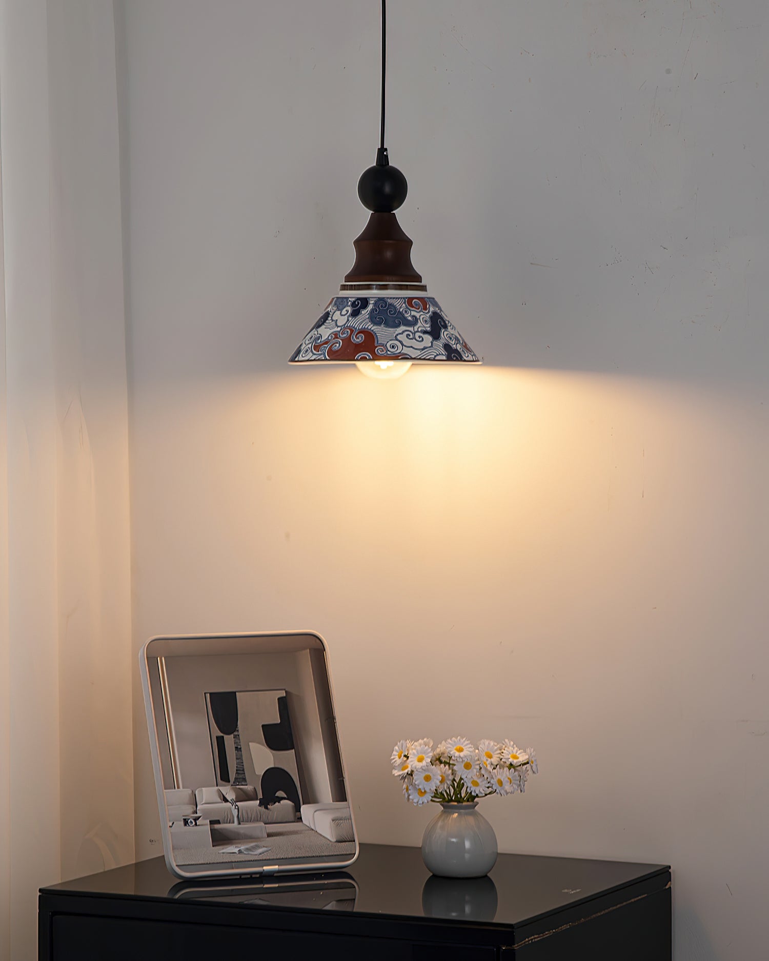 Chyne Elegant Ceramic Pendant Lamp