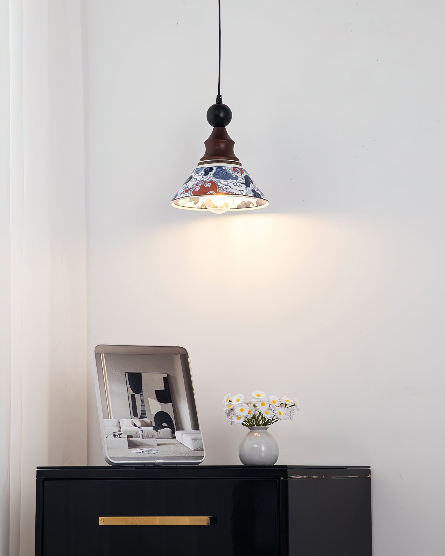 Chyne Elegant Ceramic Pendant Lamp