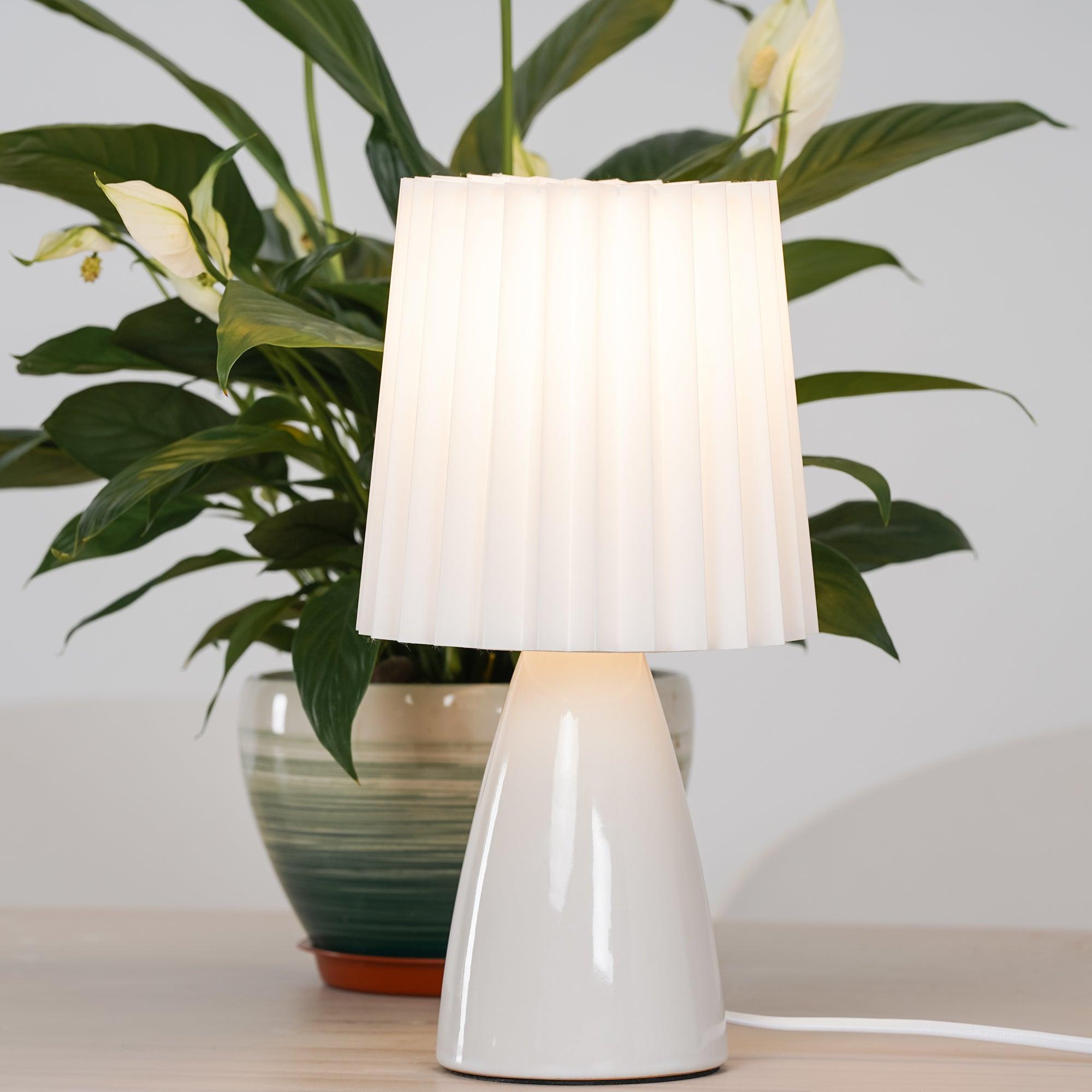 Delilah Table Lamp - Blowlighting