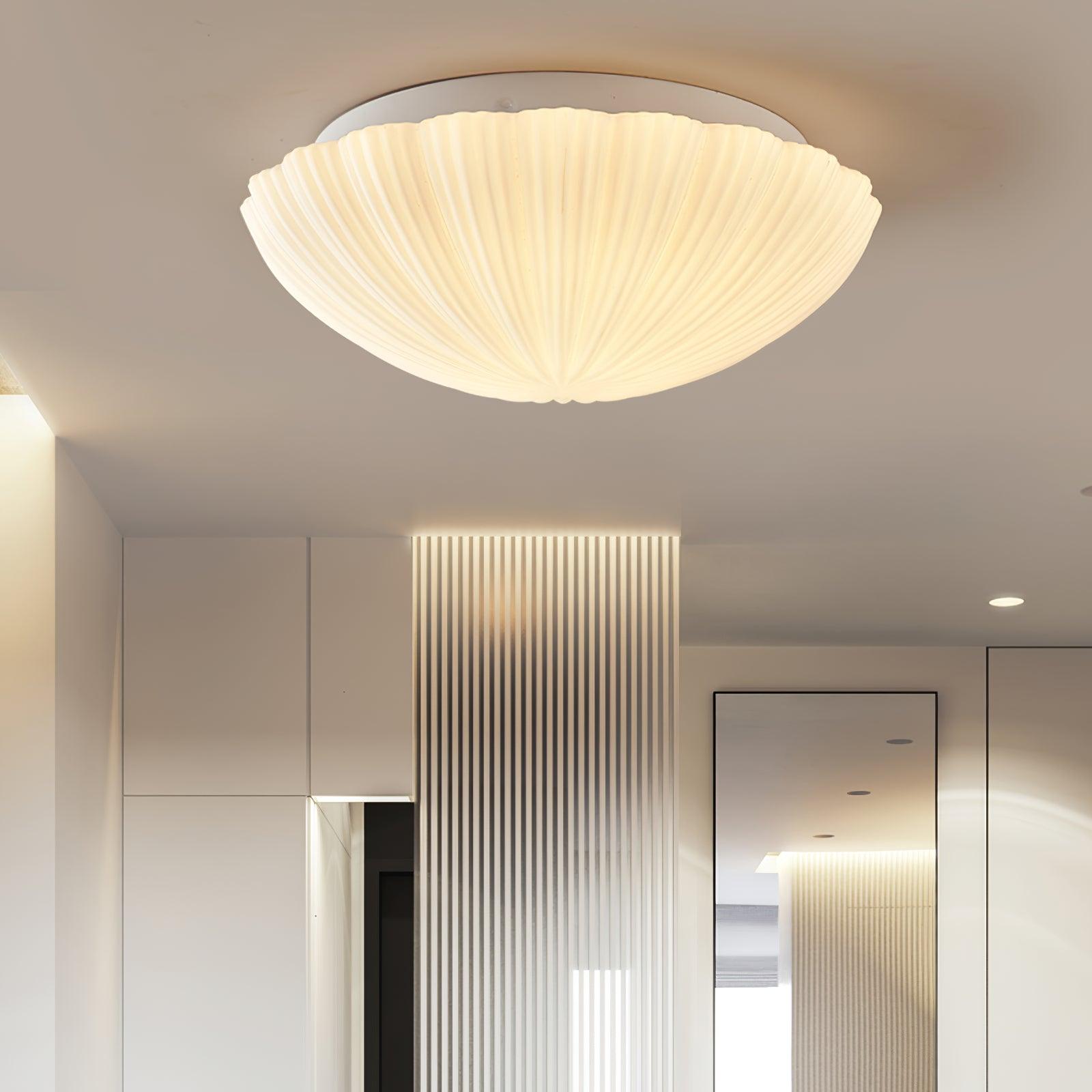 Devan Seashell Ceiling Lamp - Blowlighting