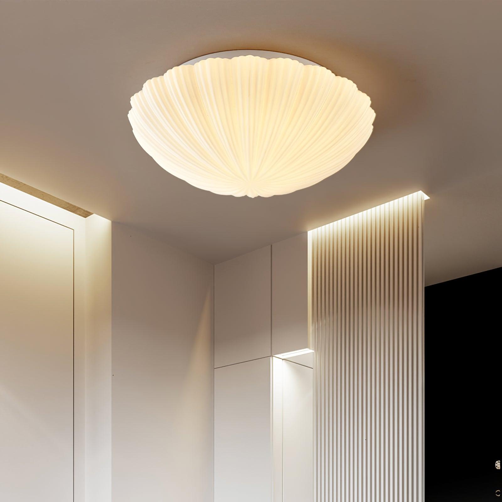 Devan Seashell Ceiling Lamp - Blowlighting