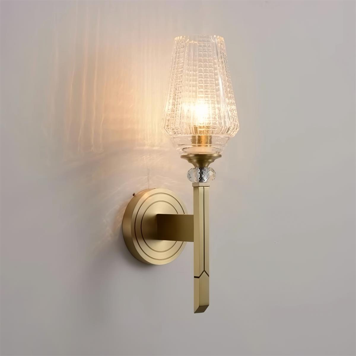 Devora Brass Wall Lamp - Blowlighting