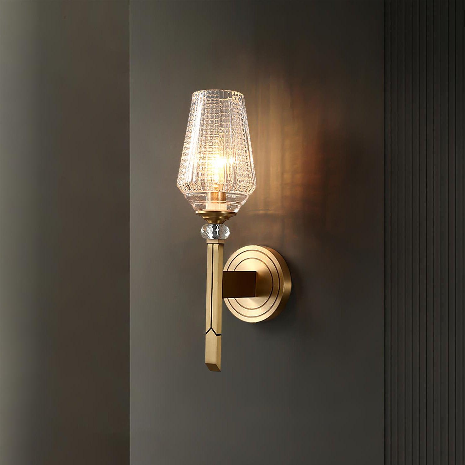 Devora Brass Wall Lamp - Blowlighting