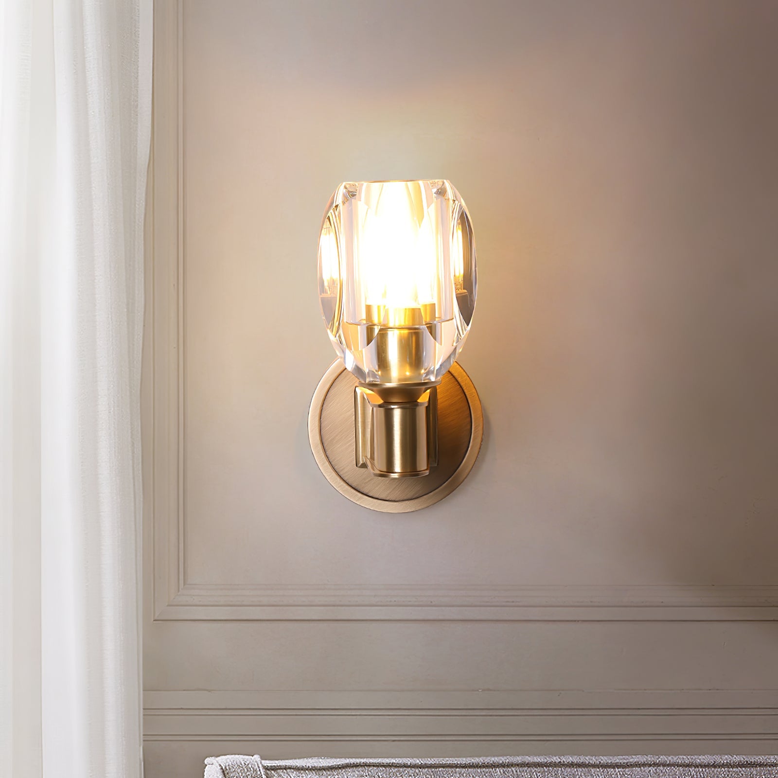 Diamond Crystal Sconce - Blowlighting