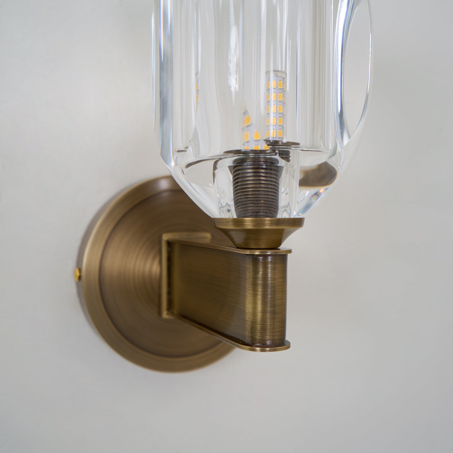 Diamond Crystal Sconce - Blowlighting