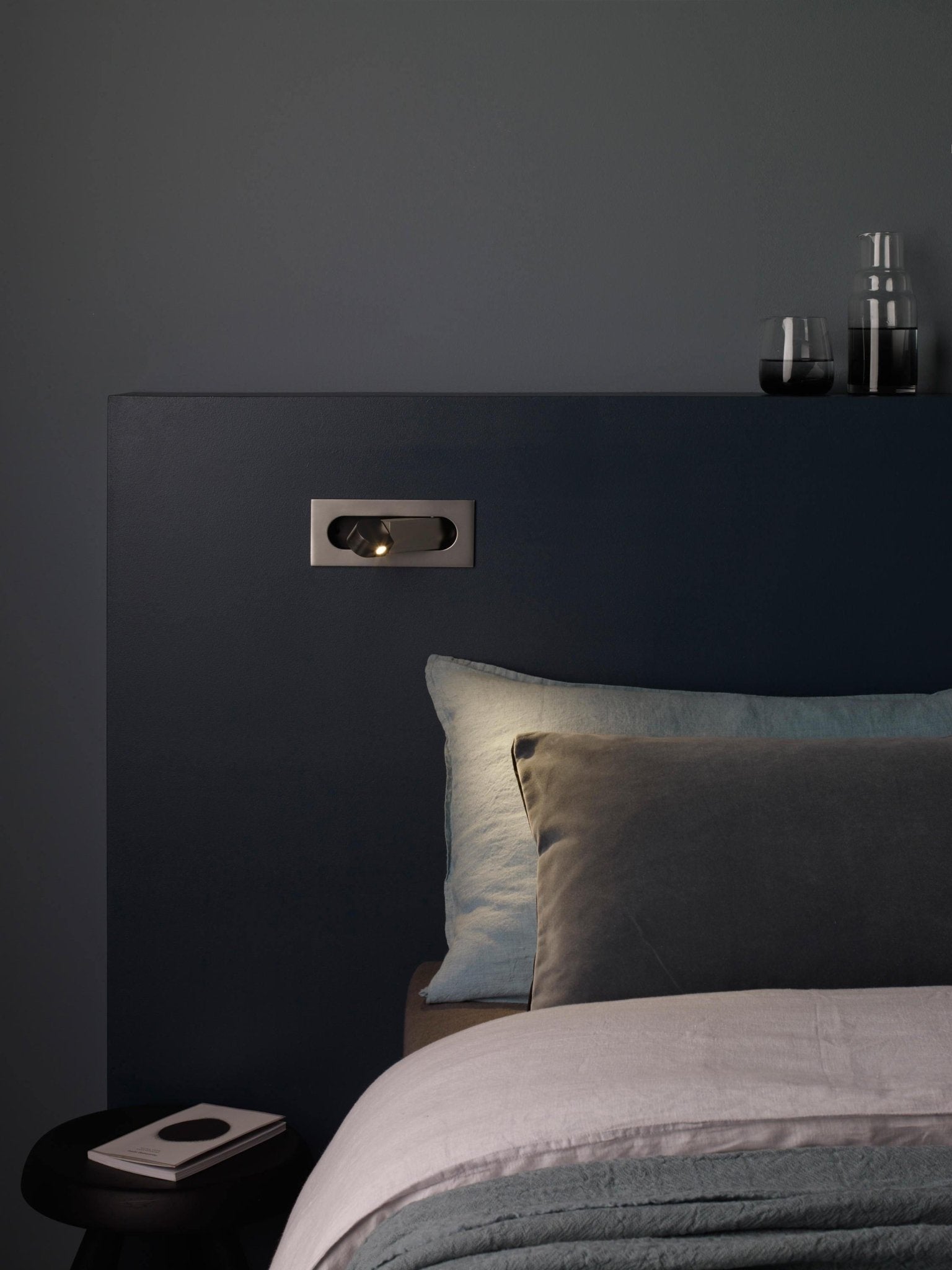Modern LED Bedside Reading Light - Blowlighting