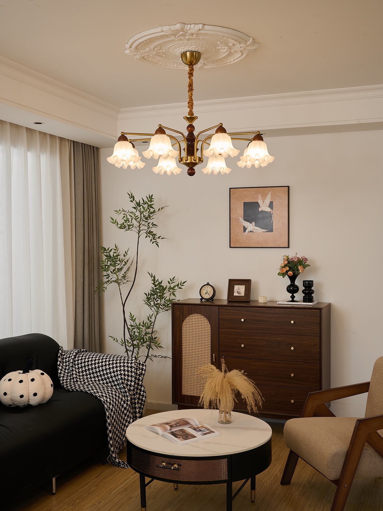 Dioris Chandelier - Blowlighting