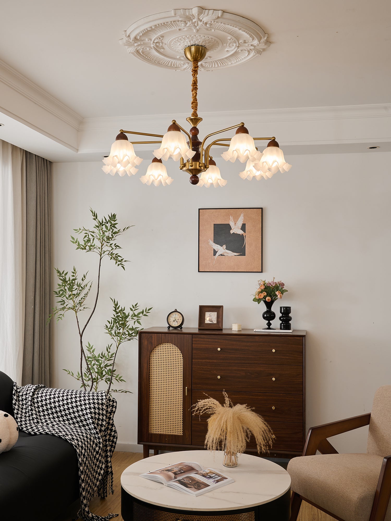 Dioris Chandelier - Blowlighting