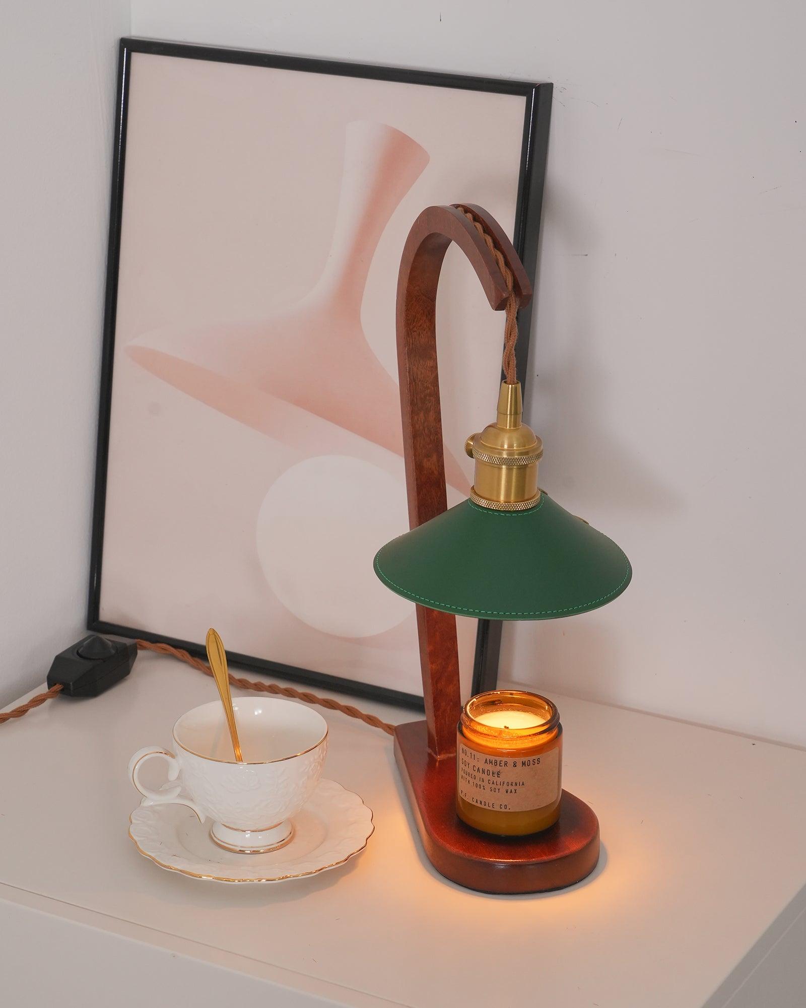 Diosa Table Lamp - Blowlighting