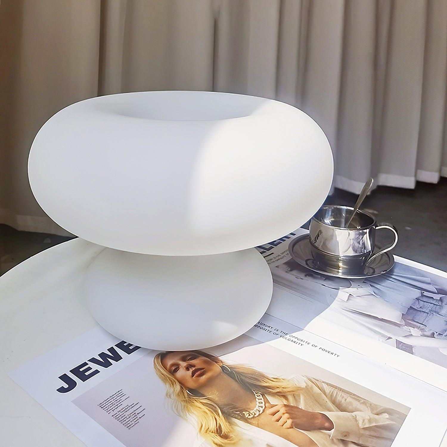 Donut Table Lamp - Blowlighting