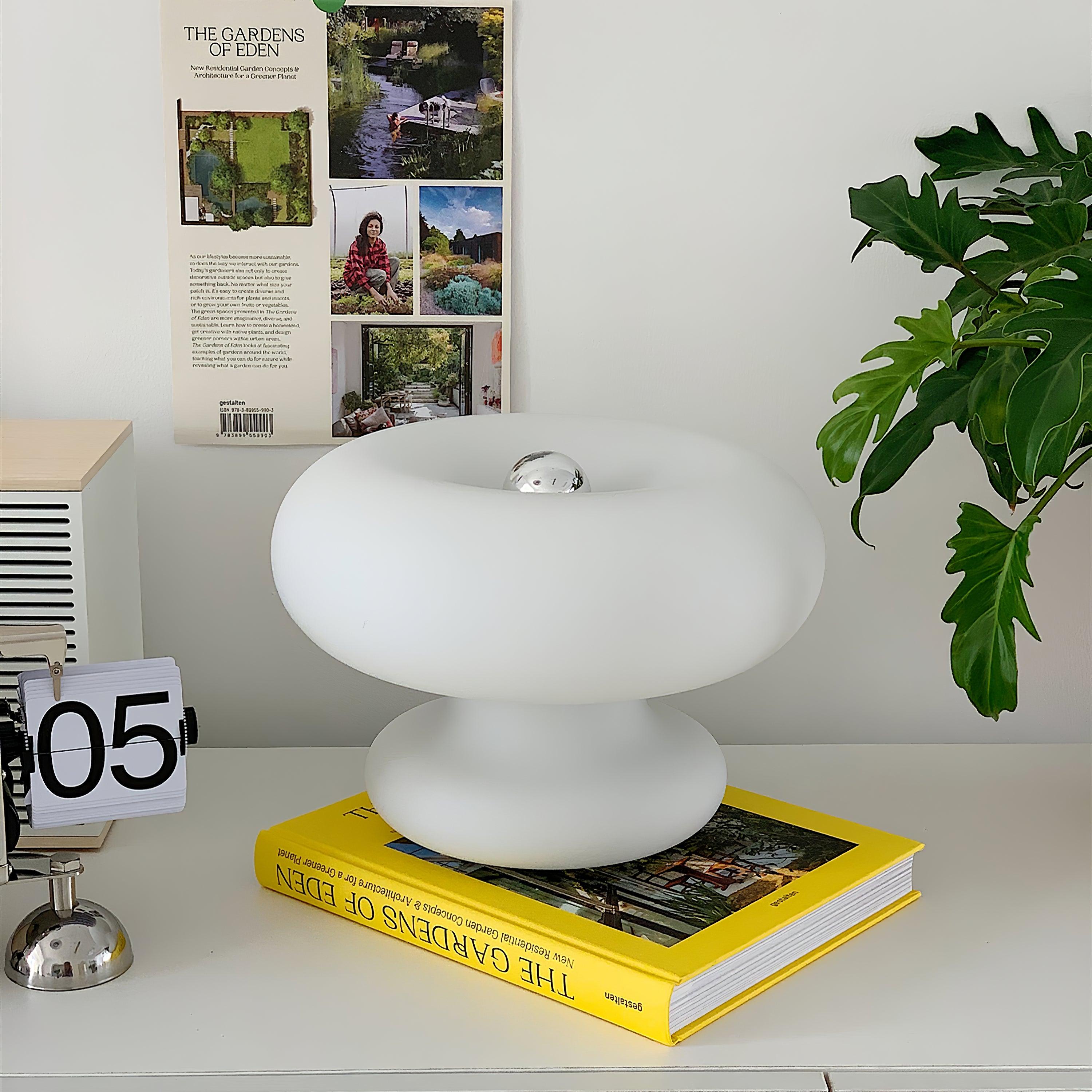 Donut Table Lamp - Blowlighting