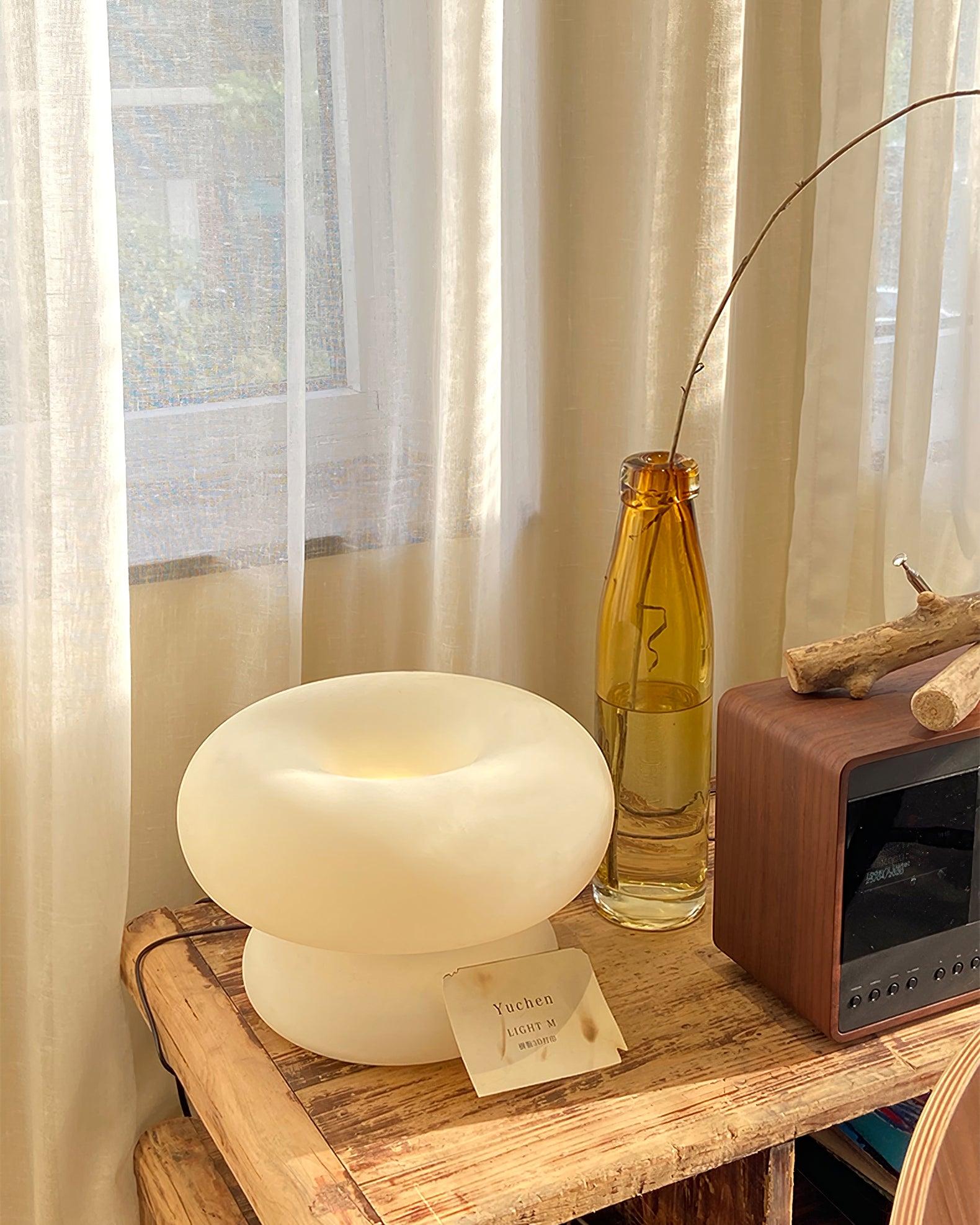 Donut Table Lamp - Blowlighting
