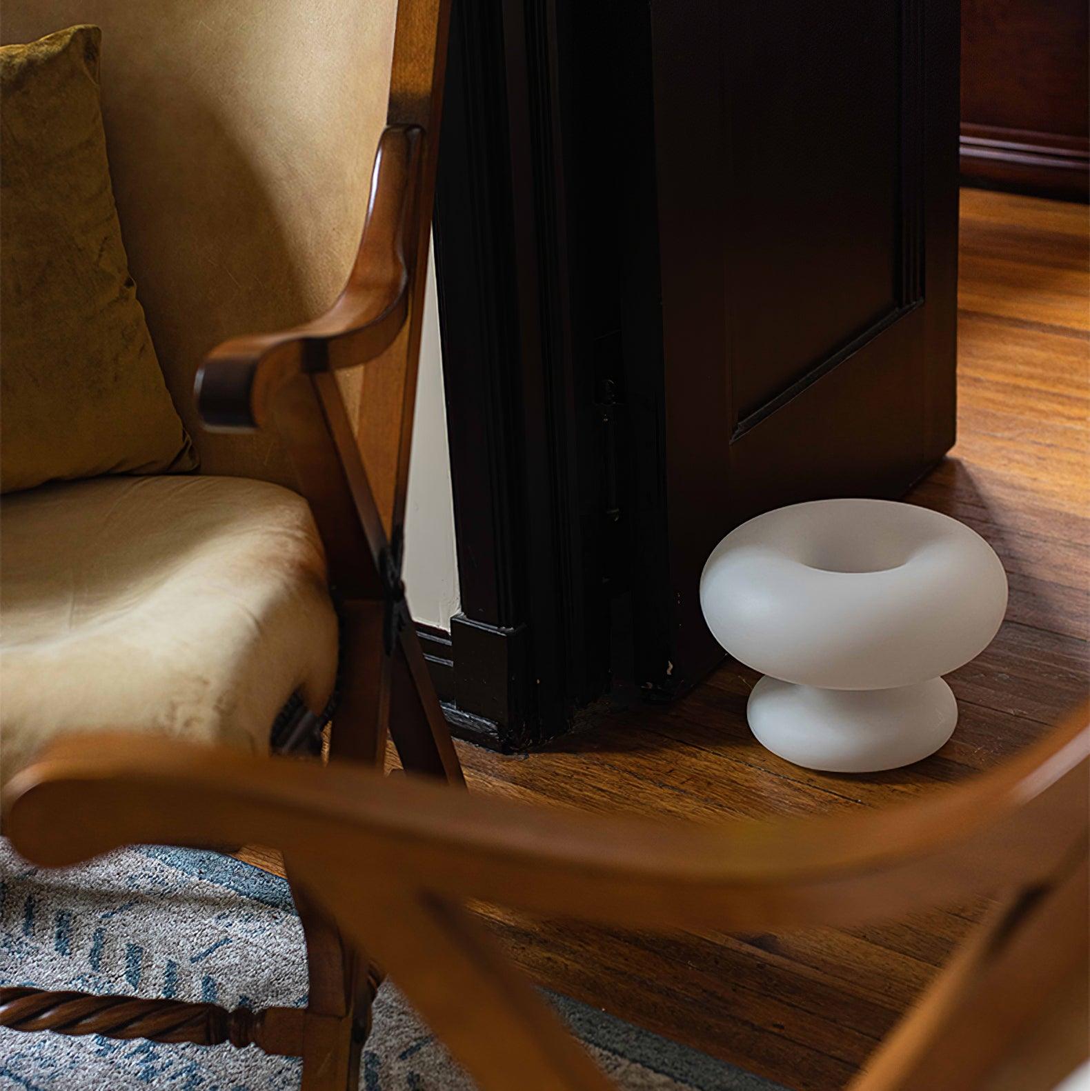 Donut Table Lamp - Blowlighting