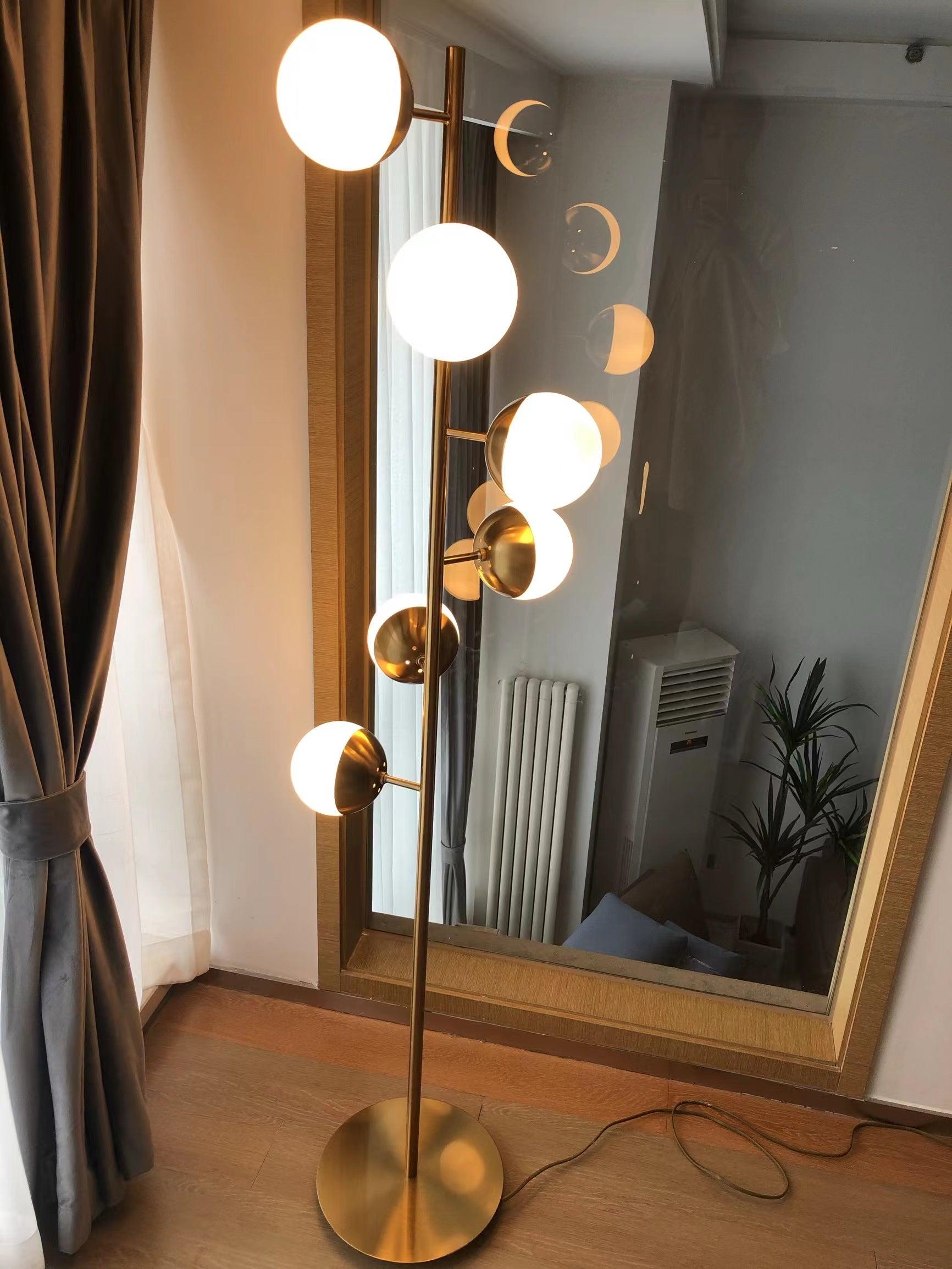 Doppler LED Tree Lamp - Blowlighting