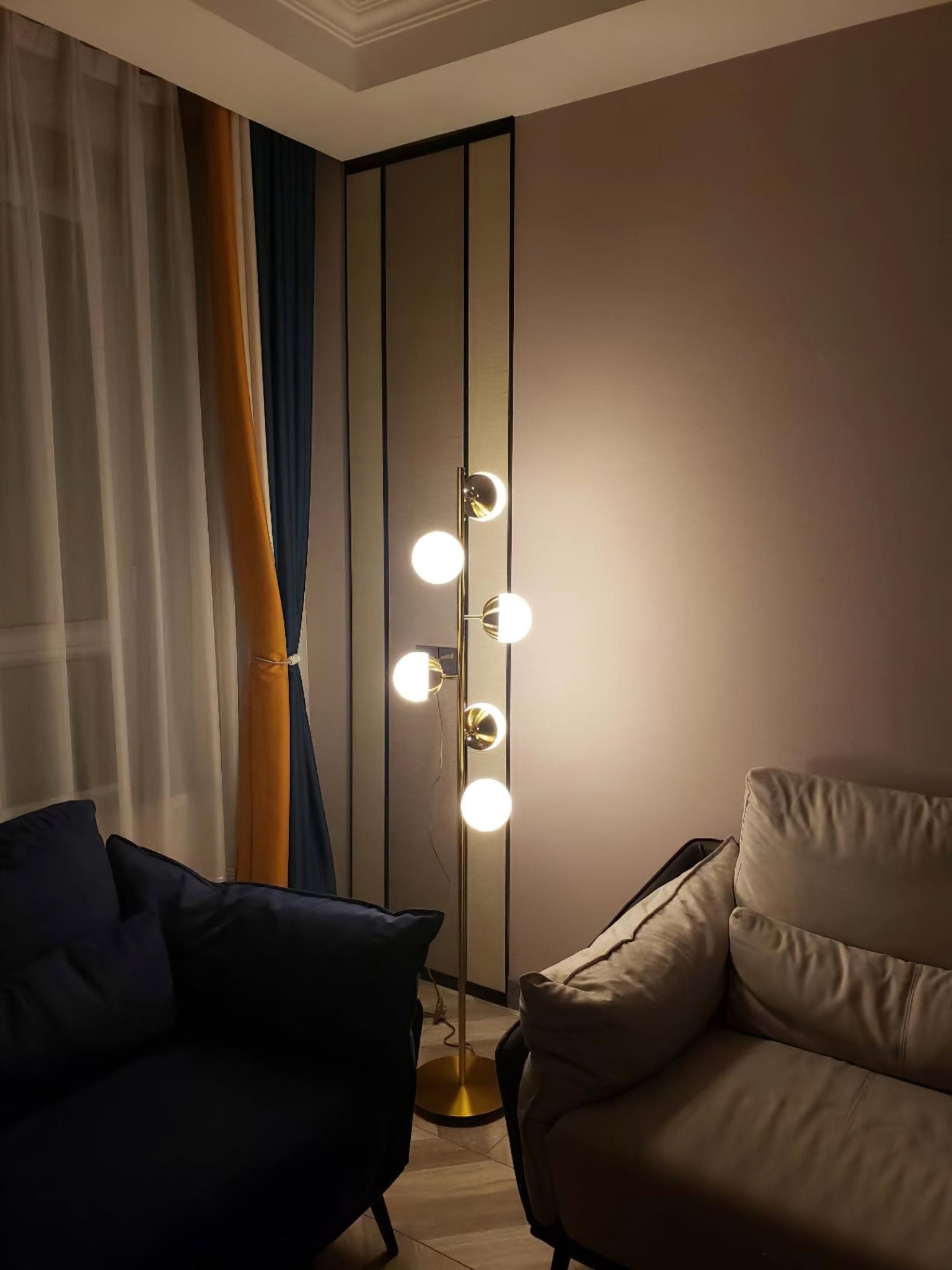Doppler LED Tree Lamp - Blowlighting