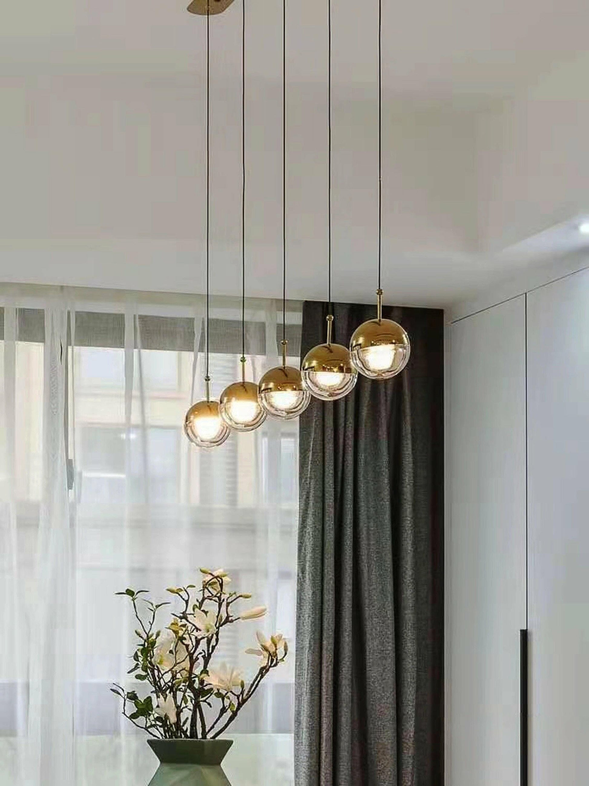 Restaurant Art LED Pendant Light - Blowlighting