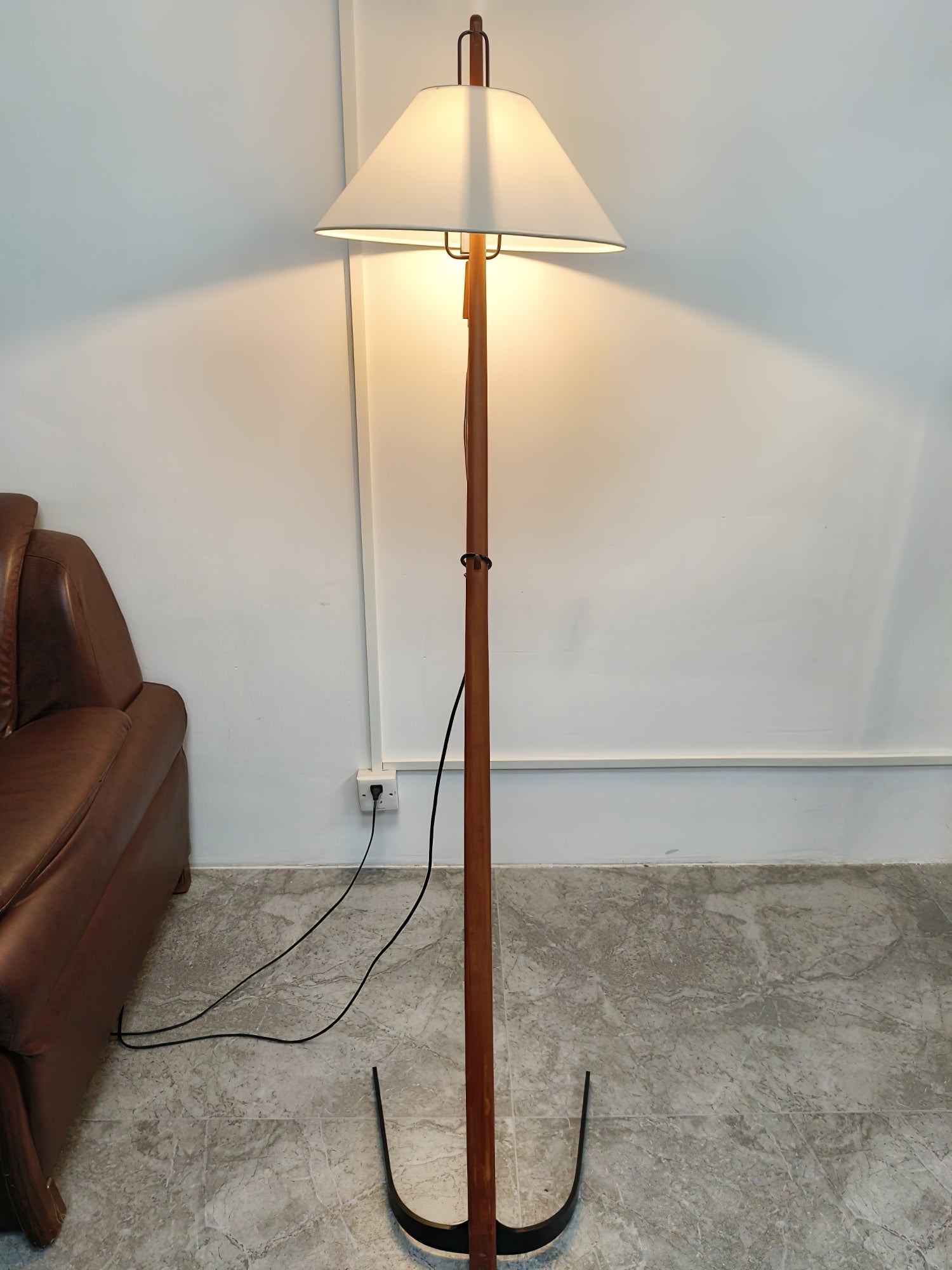 Aeliora Arc Floor Lamp - Blowlighting