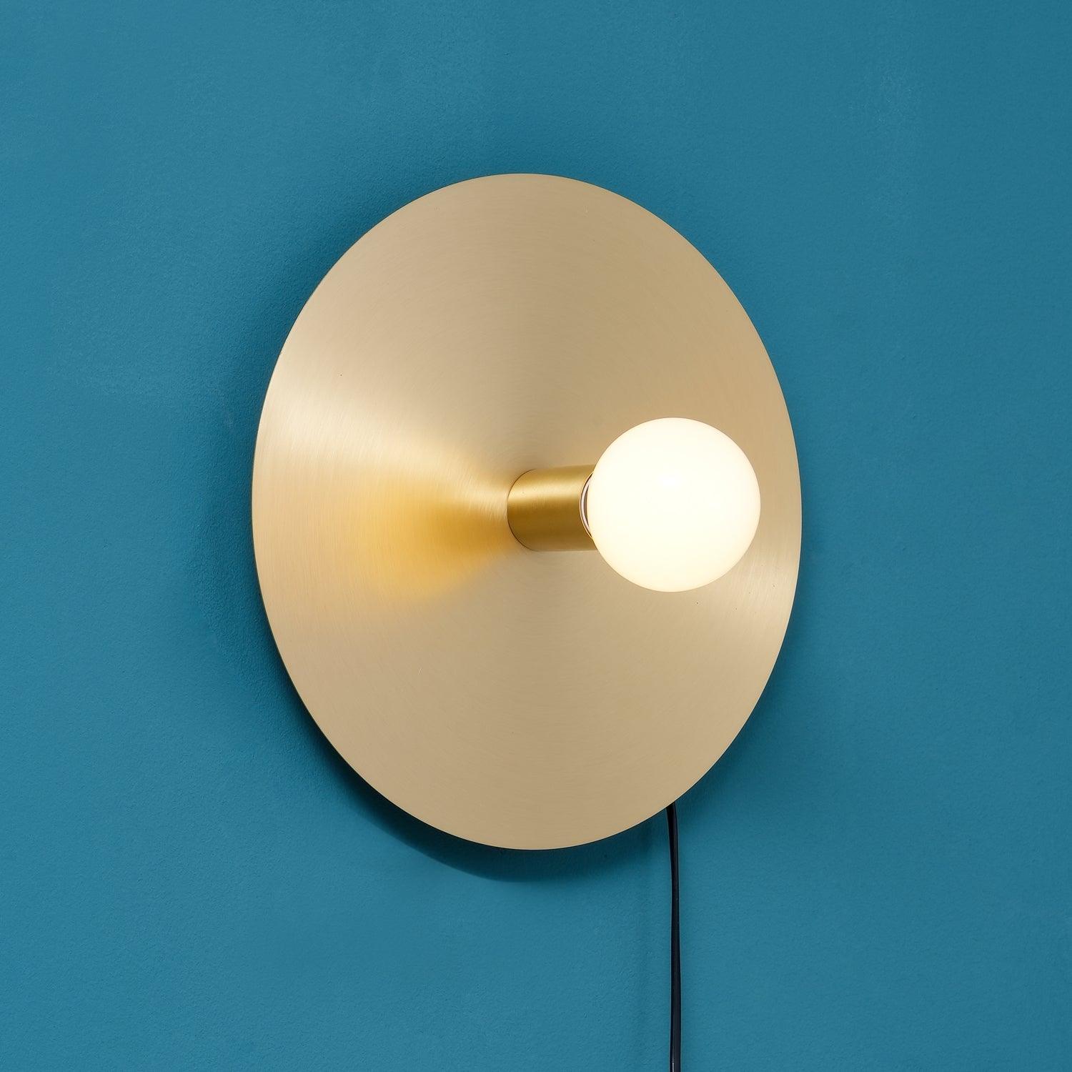 Dot Wall Lamp - Blowlighting