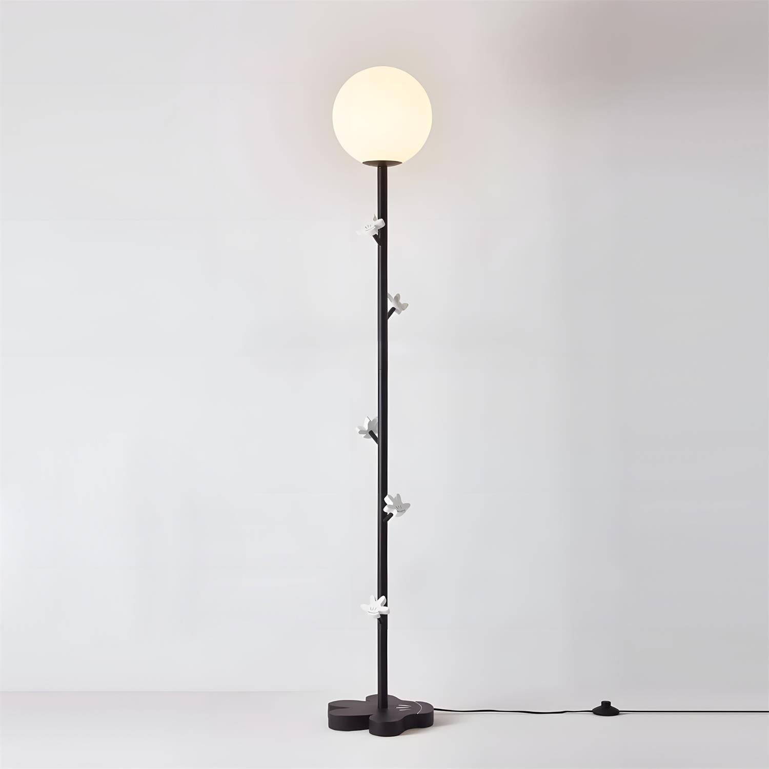 Dotty Natural Resin Floor Light