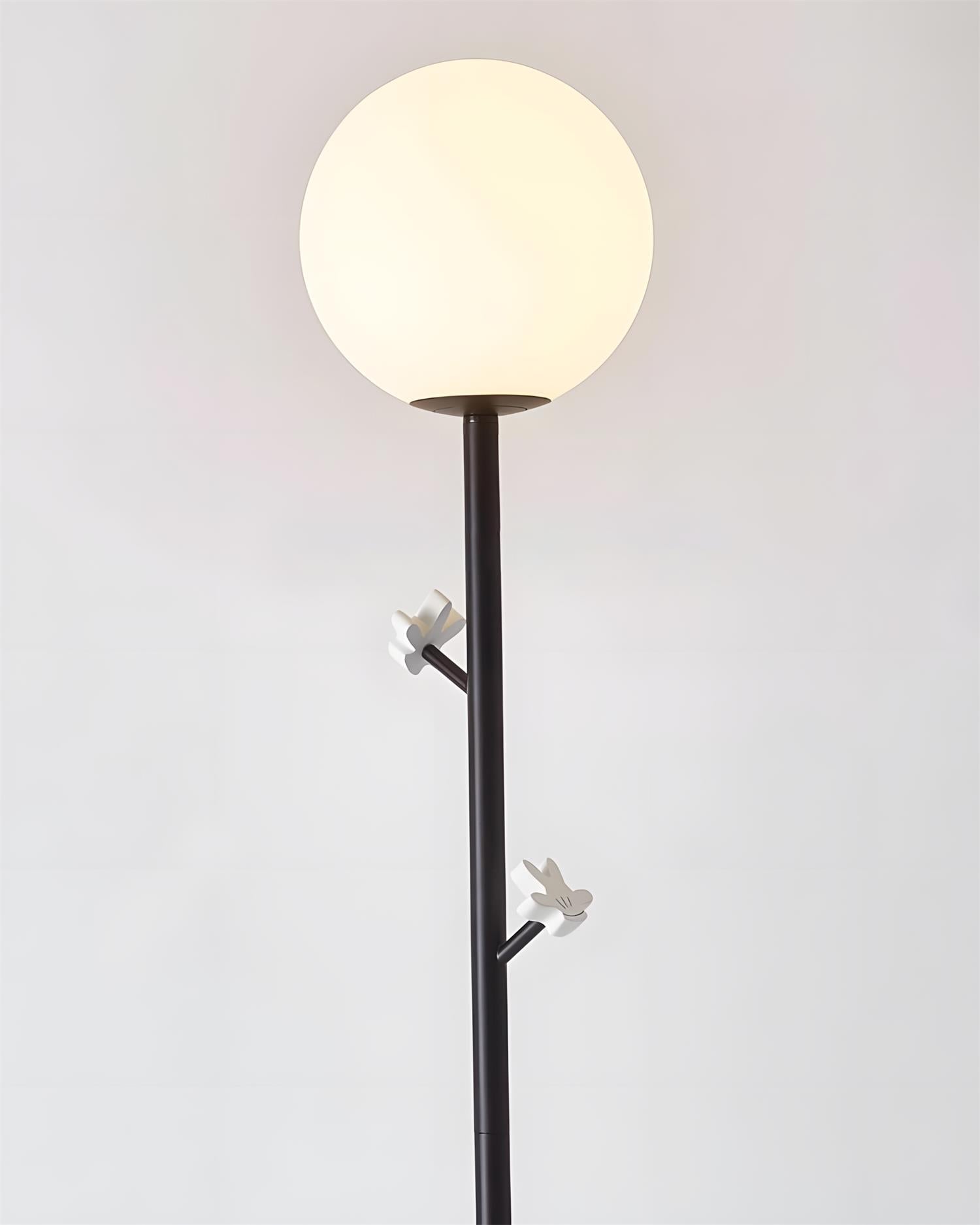 Dotty Natural Resin Floor Light