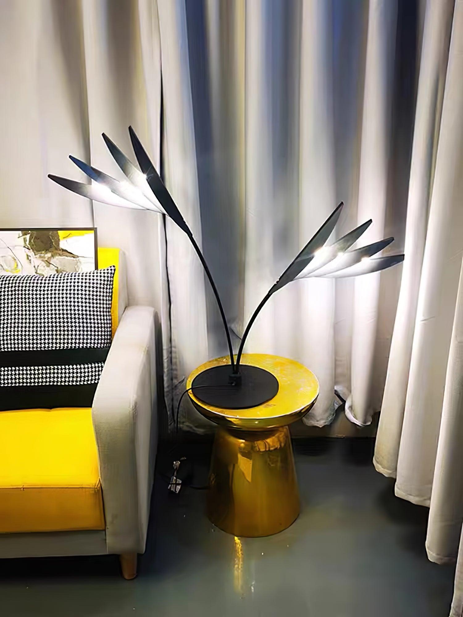 Double Leaf Table Lamp - Blowlighting