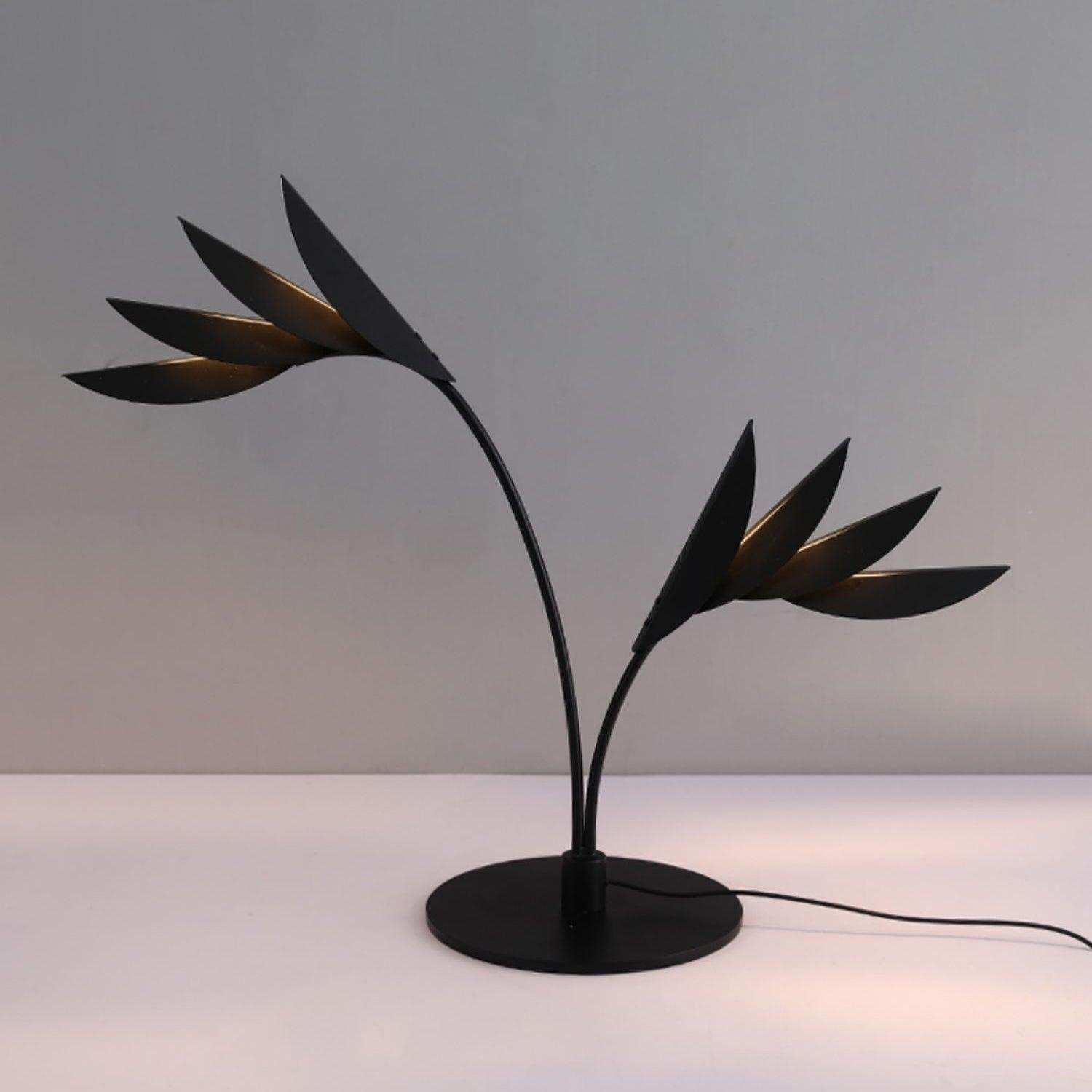 Double Leaf Table Lamp - Blowlighting