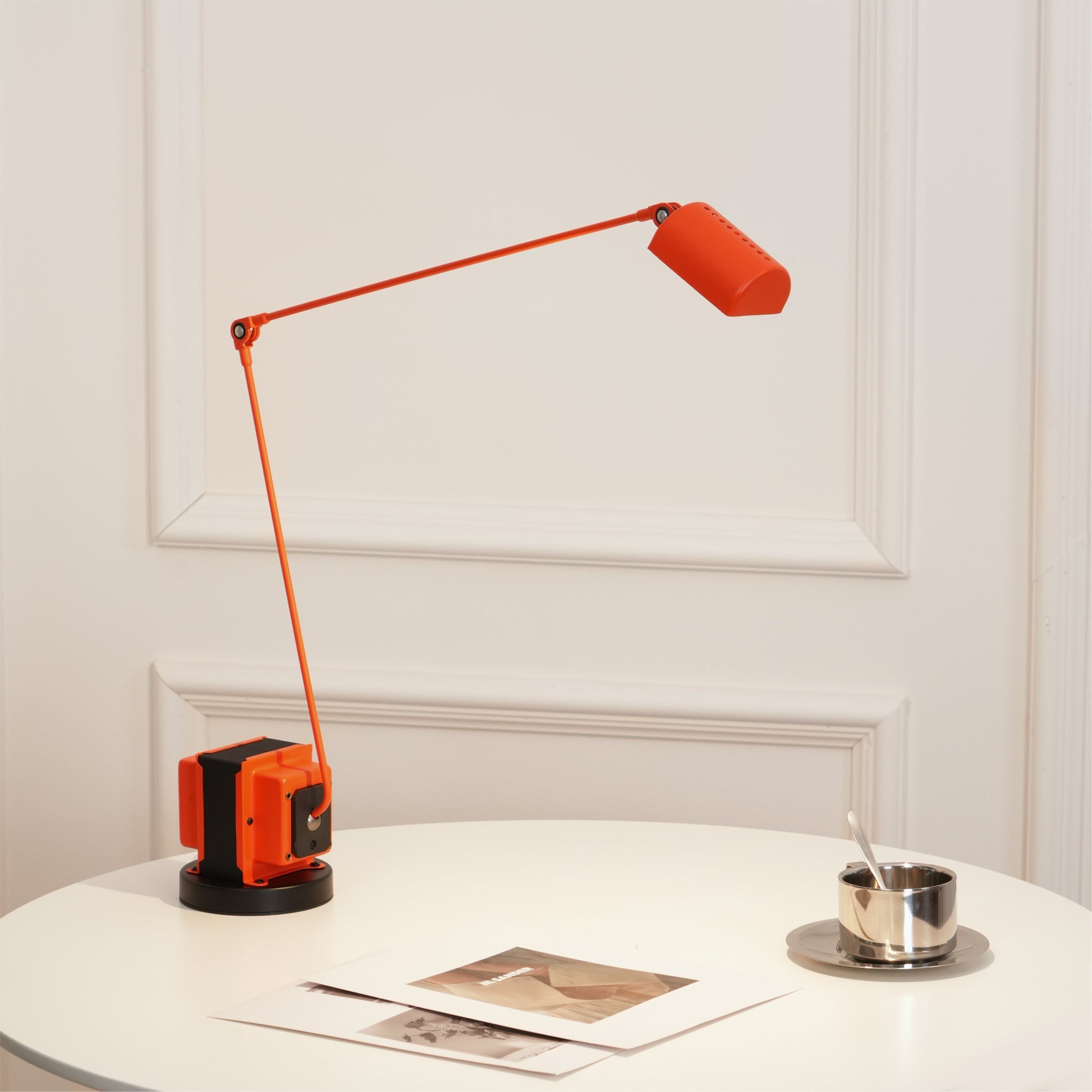 Dynamo Table Lamp - Blowlighting