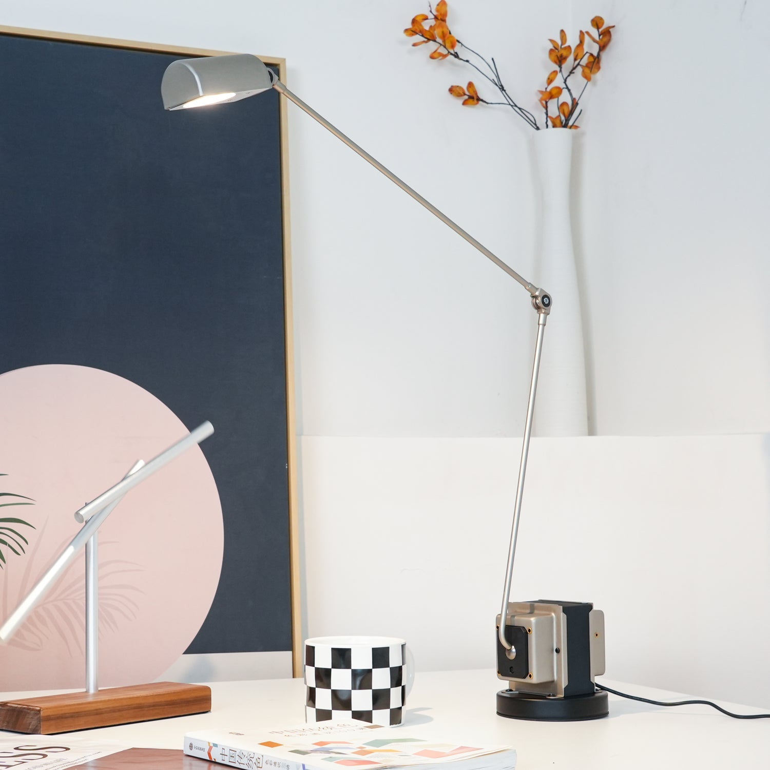 Dynamo Table Lamp - Blowlighting