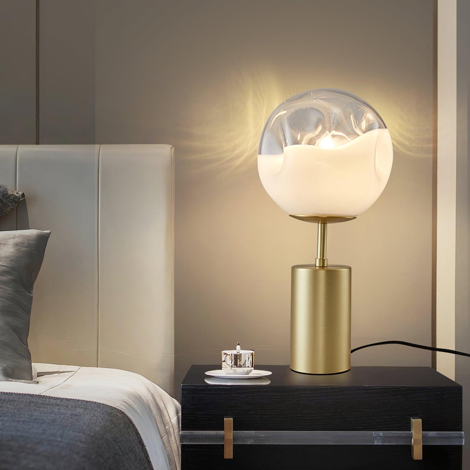 Aurea Classic Glass Table Lamp - Blowlighting