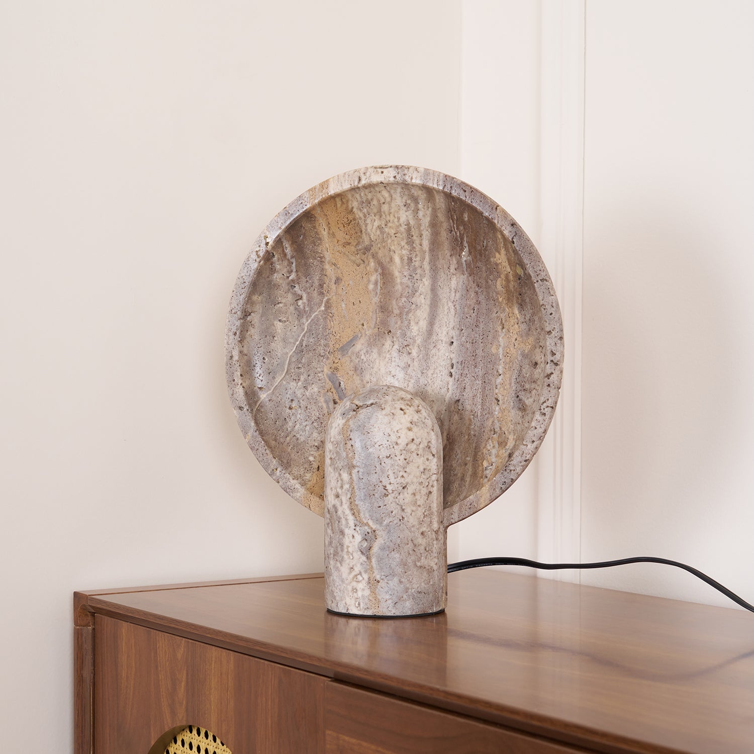 Cavenyra Saucer-Base Travertine Table Lamp - Blowlighting