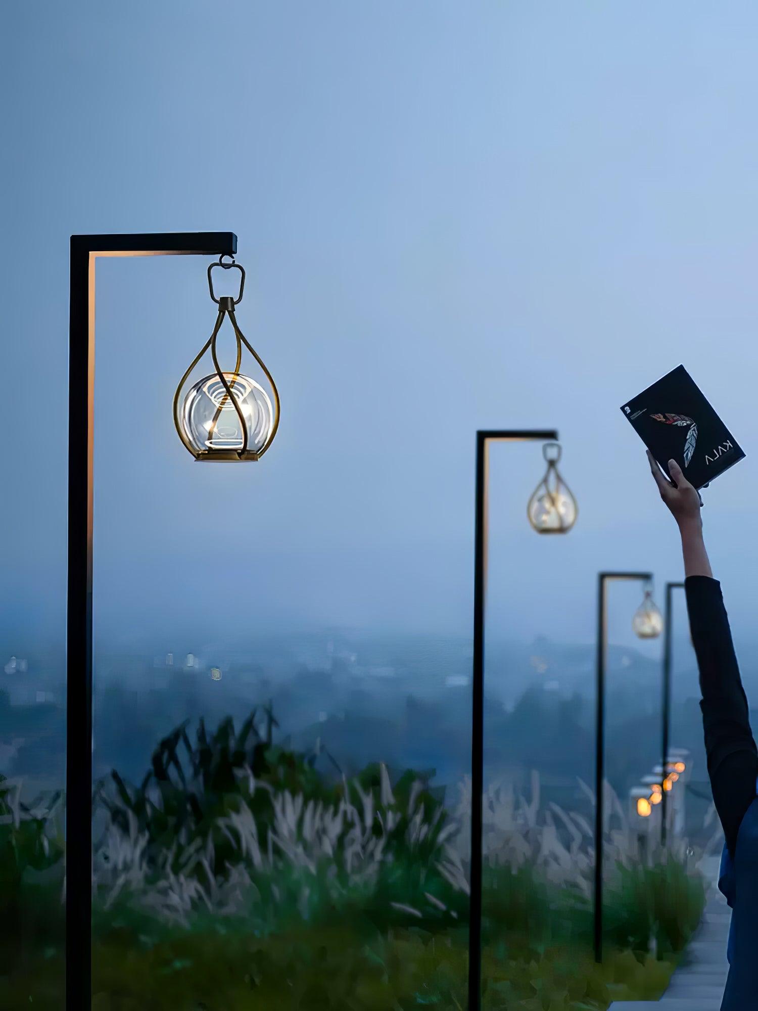 Emma Minimalist Glass Table Lamp - Blowlighting