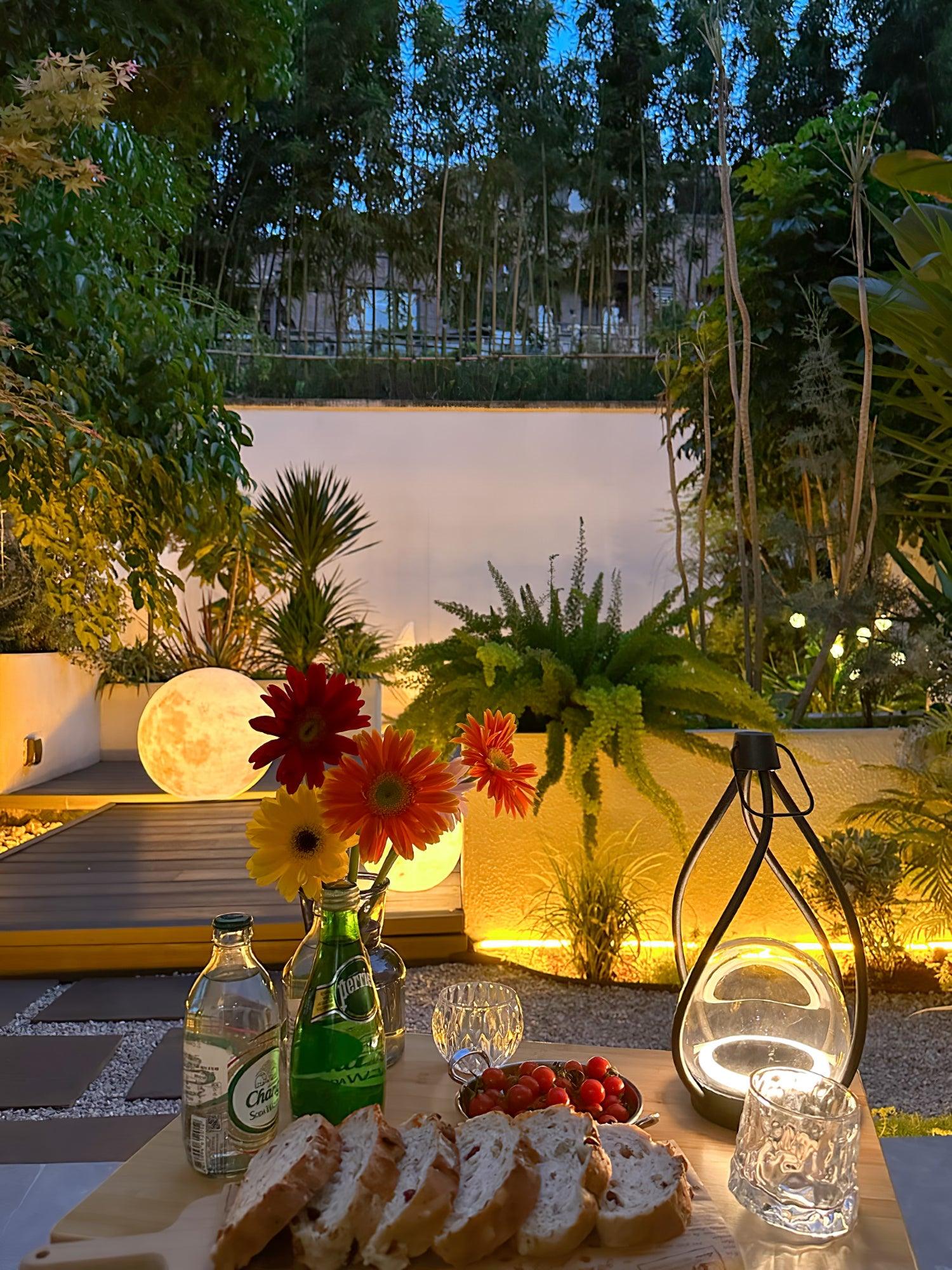 Emma Minimalist Glass Table Lamp - Blowlighting