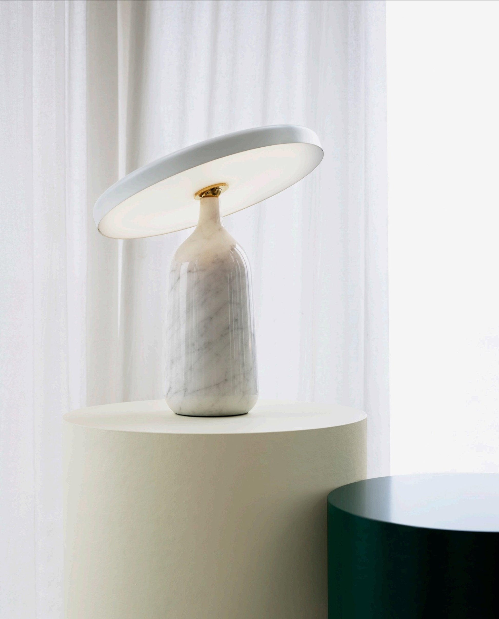 Eddy Table Lamp - Blowlighting