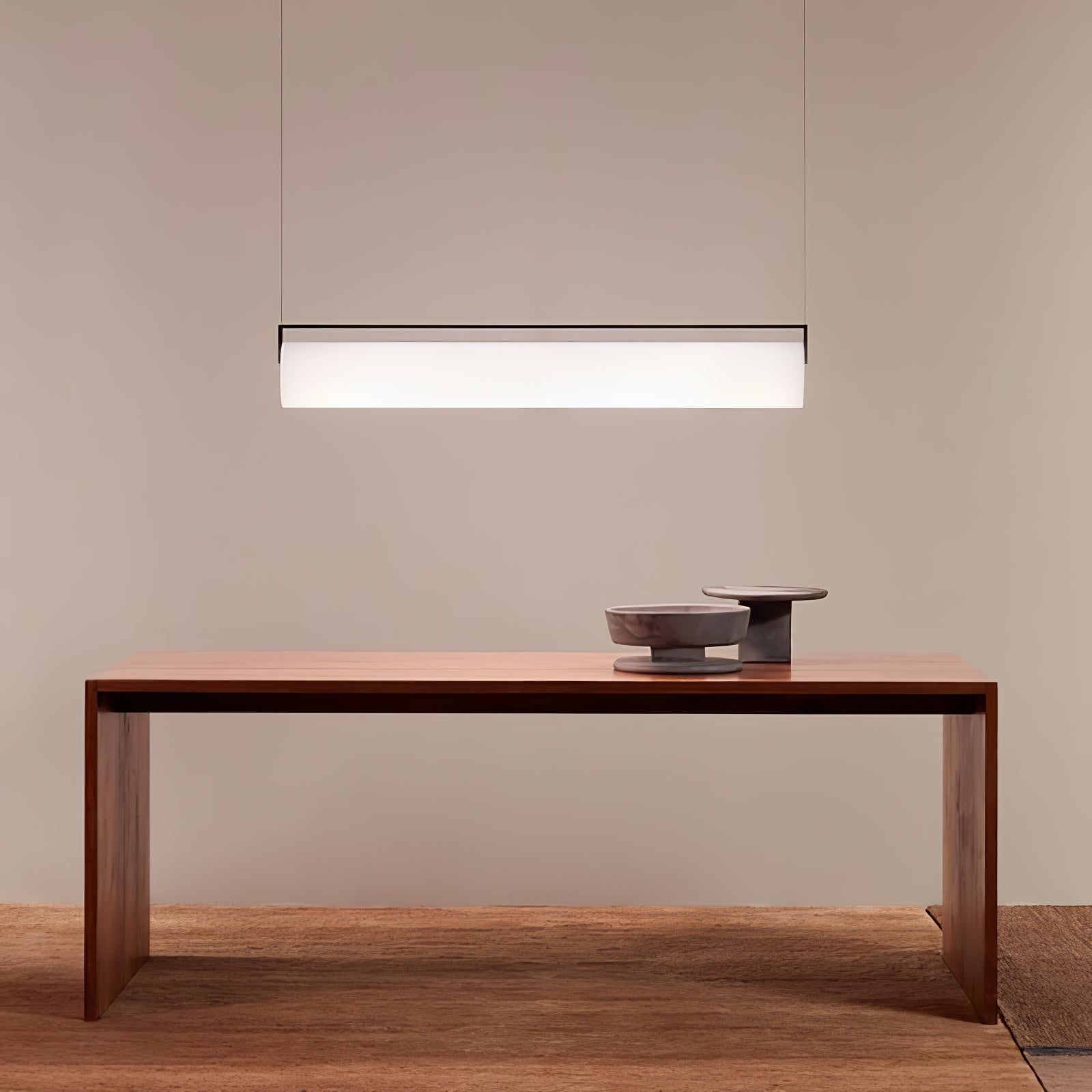 Elias Minimalist Metal Pendant Light - Blowlighting