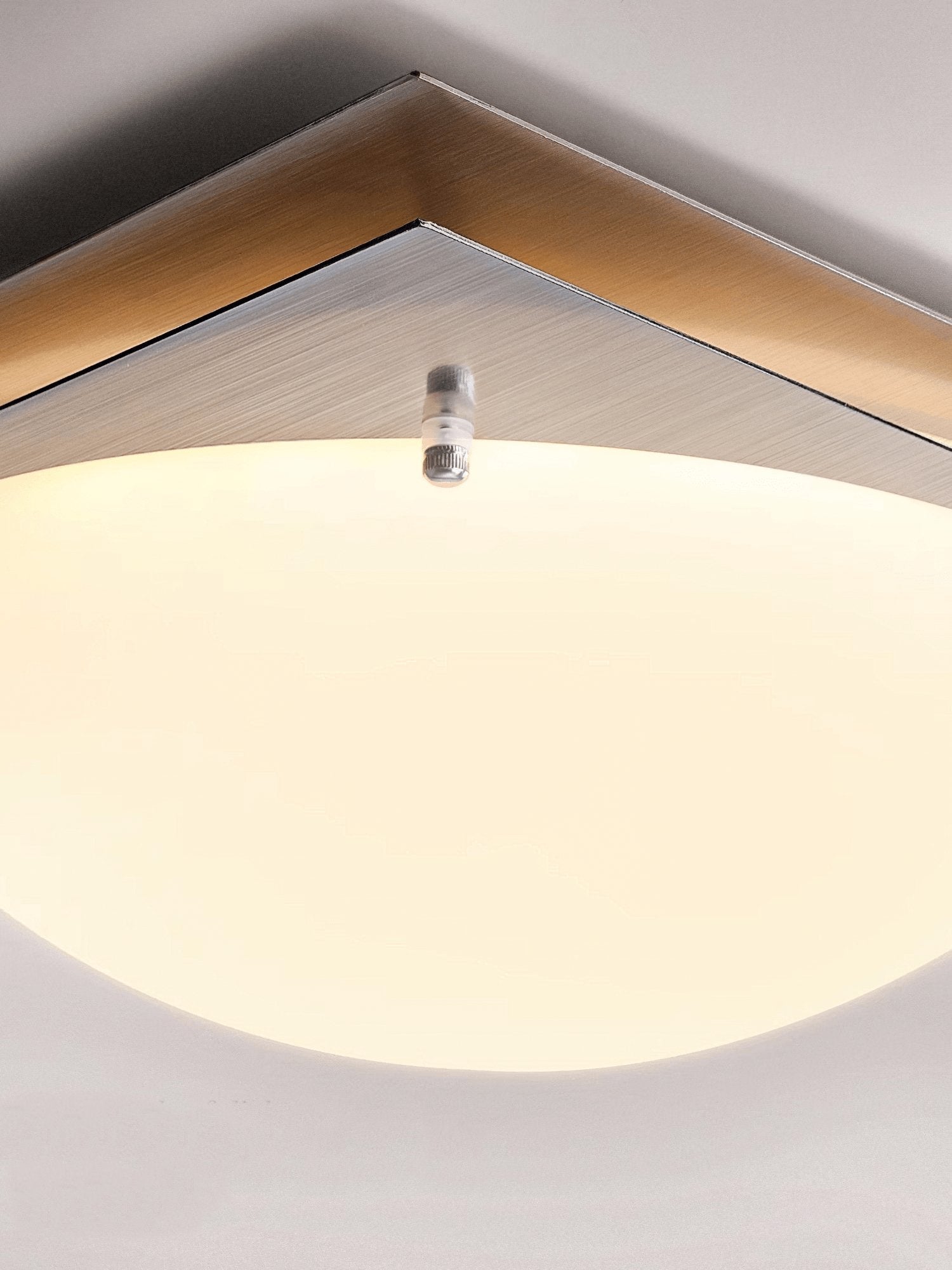 Edged Glass Ceiling Lamp - Blowlighting