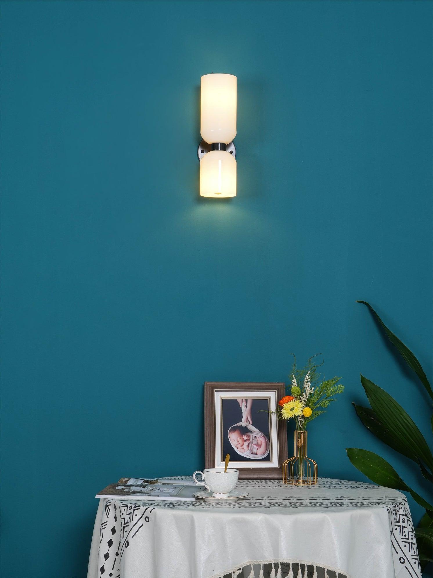 Edie Plug-In Wall Lamp - Blowlighting