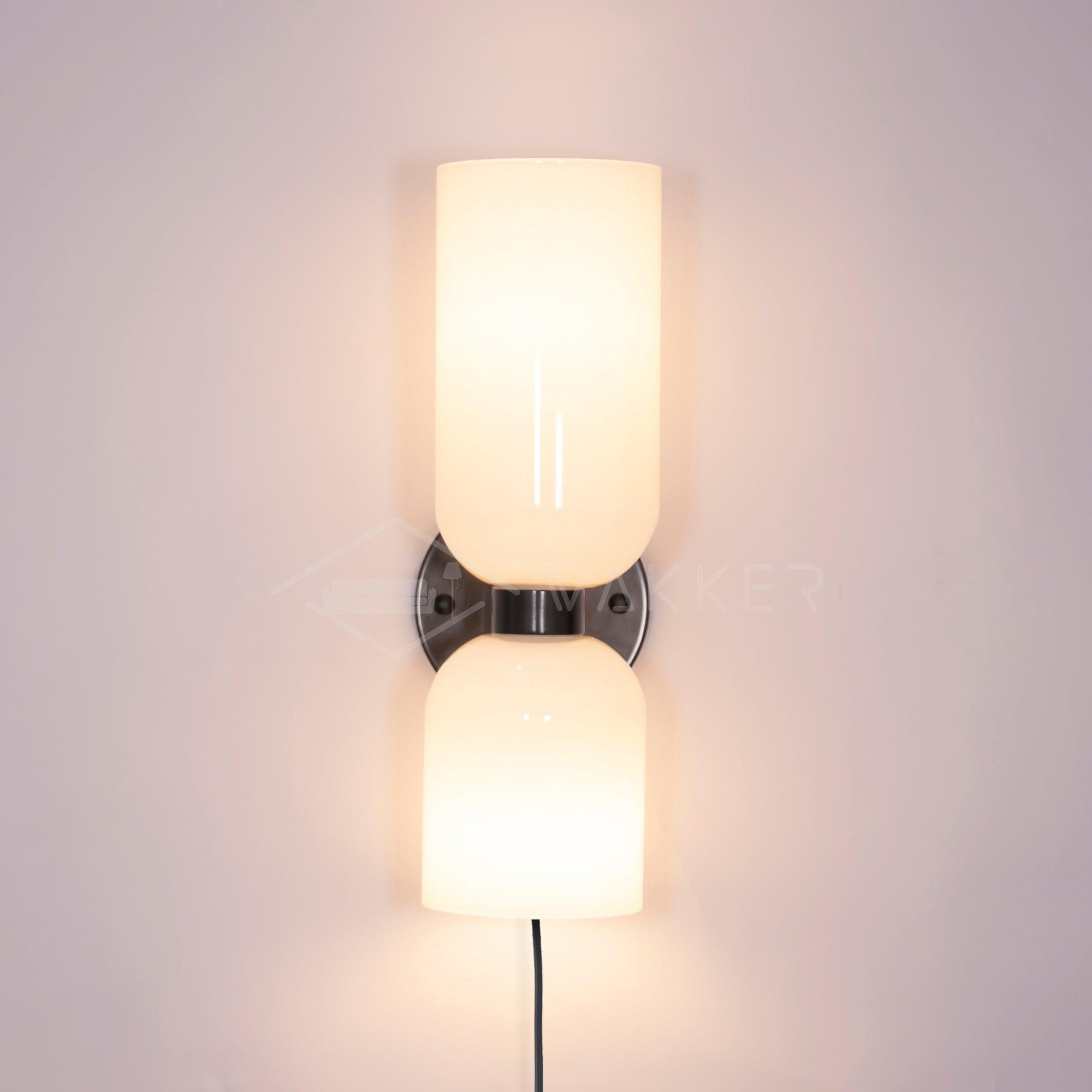 Edie Plug-In Wall Lamp - Blowlighting