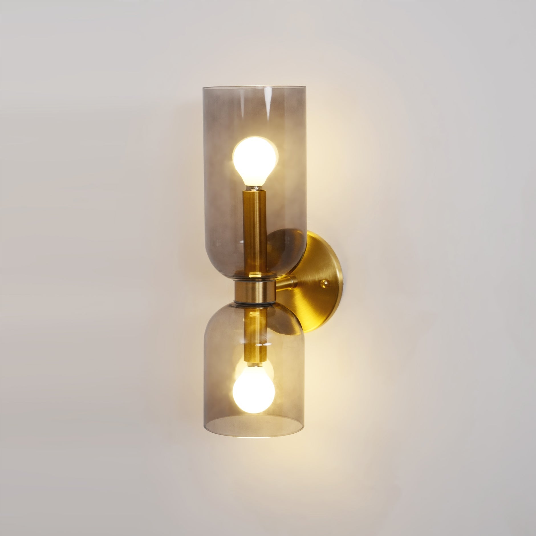 Edie Plug-In Wall Lamp - Blowlighting