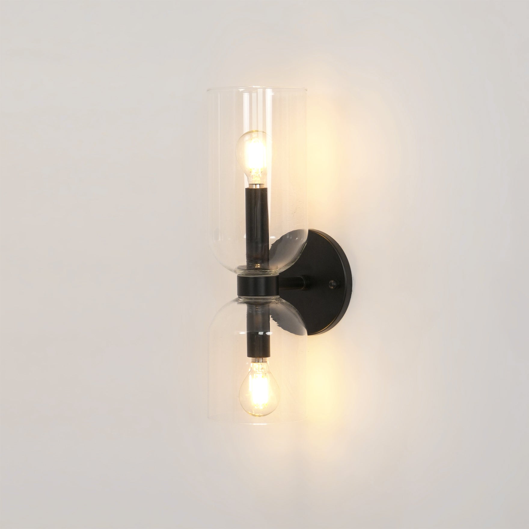 Edie Plug-In Wall Lamp - Blowlighting