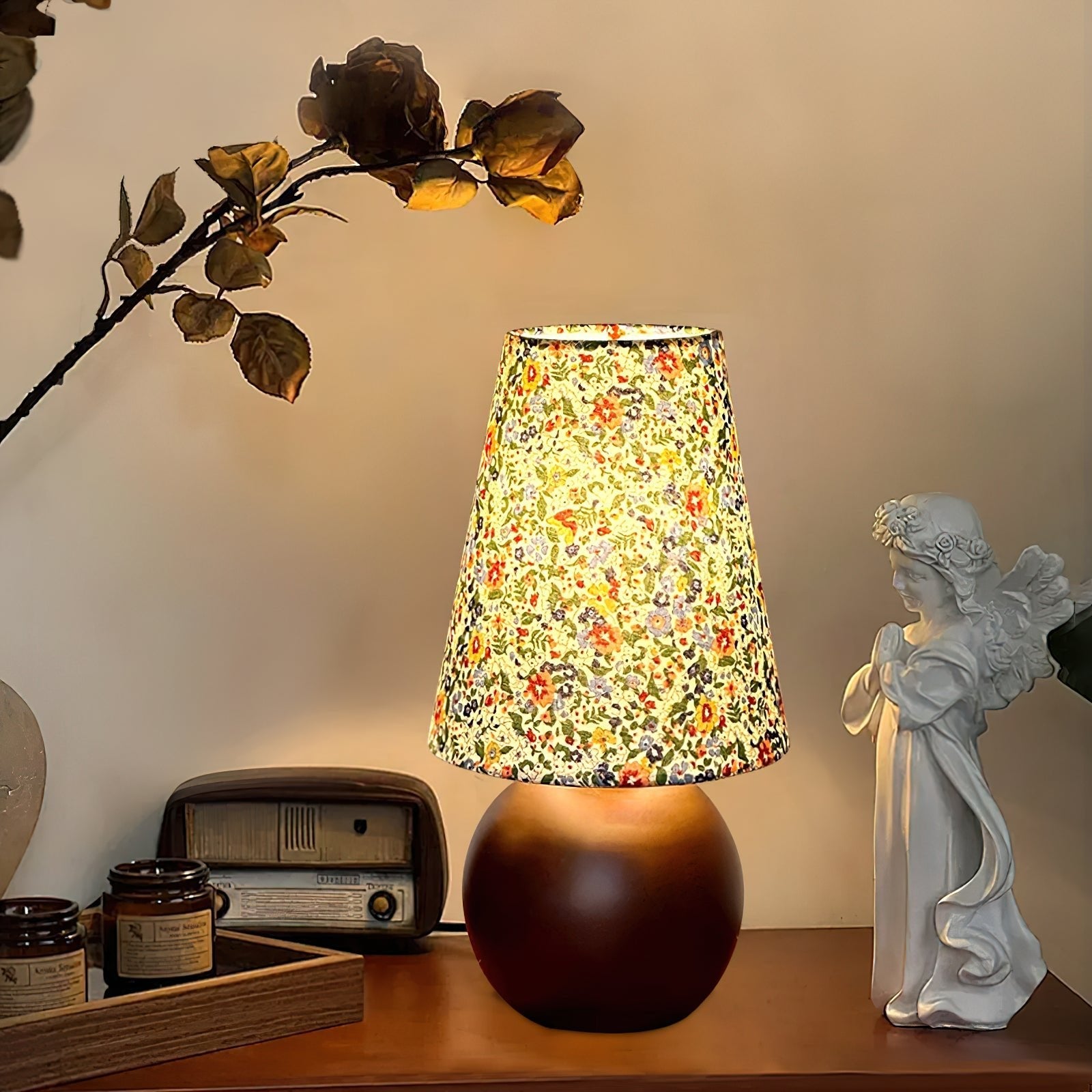 Elara Floral Glow Table Lamp - Blowlighting