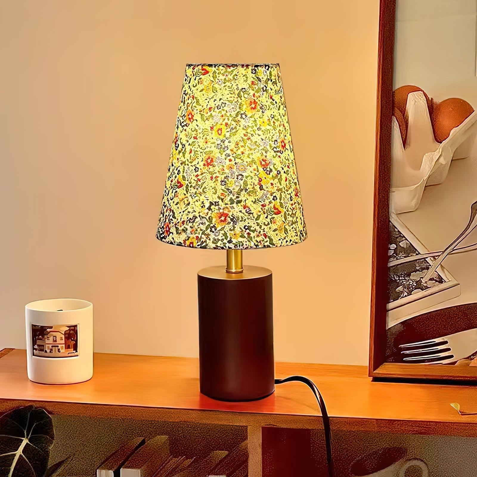 Elara Floral Glow Table Lamp - Blowlighting