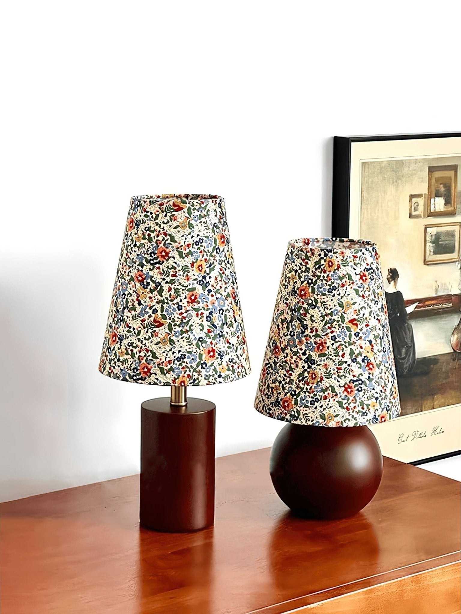 Elara Floral Glow Table Lamp - Blowlighting