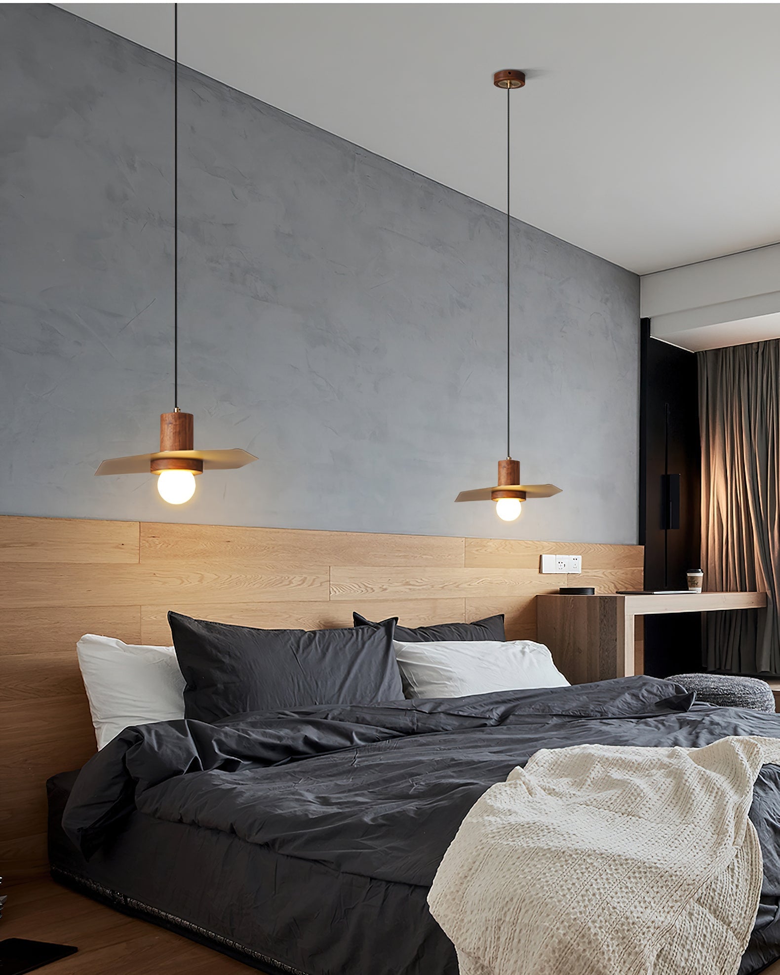 Elara Minimalist Brass Pendant Light