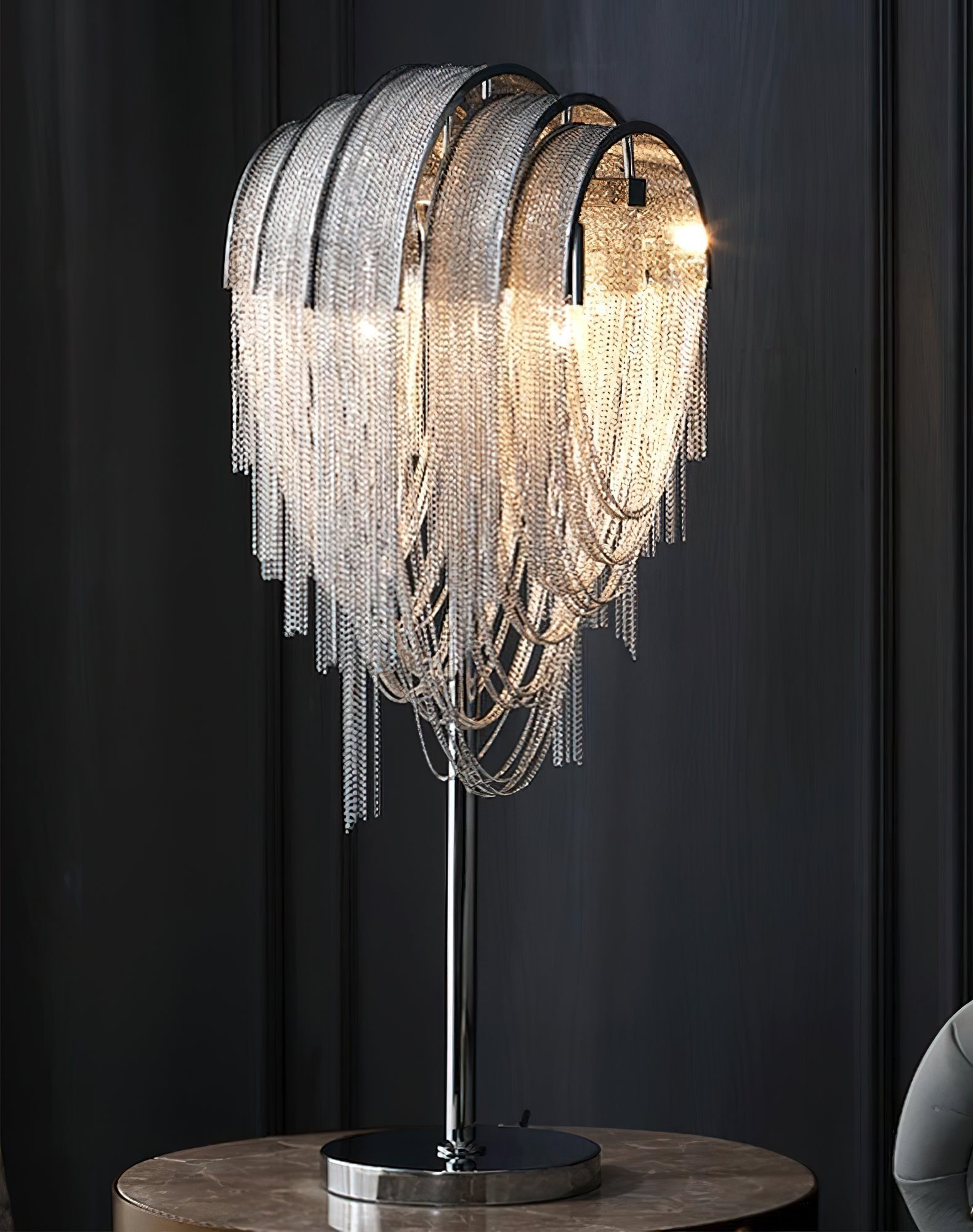 Chains Tassel Table Lamp - Blowlighting