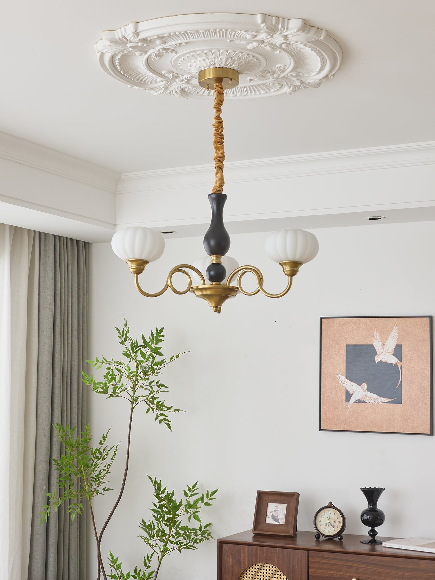 Elaris Chandelier - Blowlighting