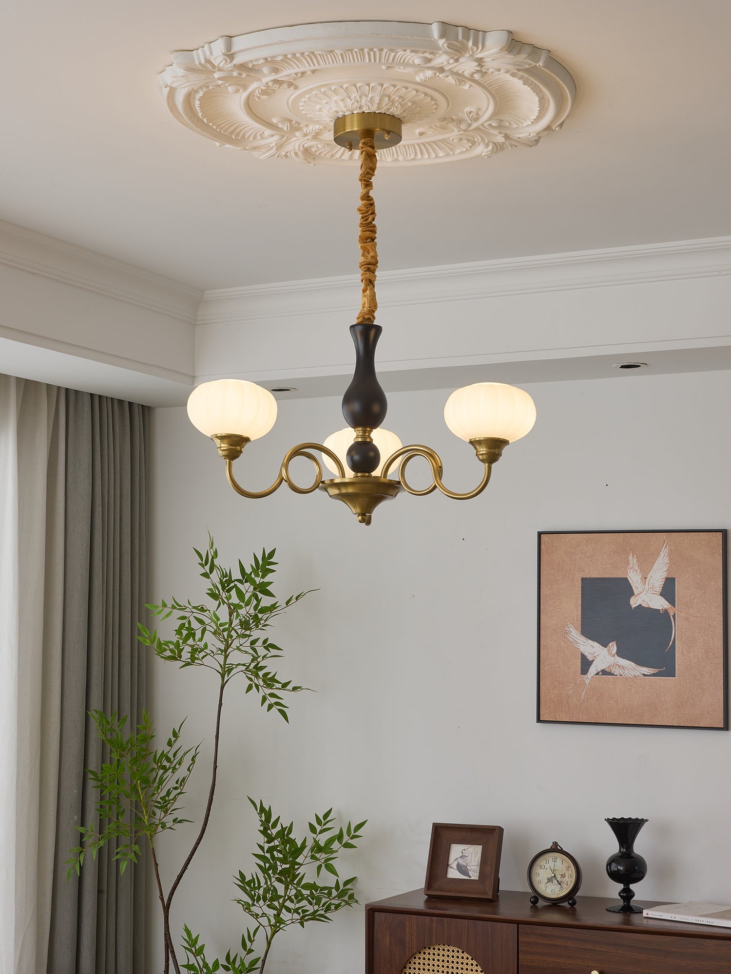 Elaris Chandelier - Blowlighting