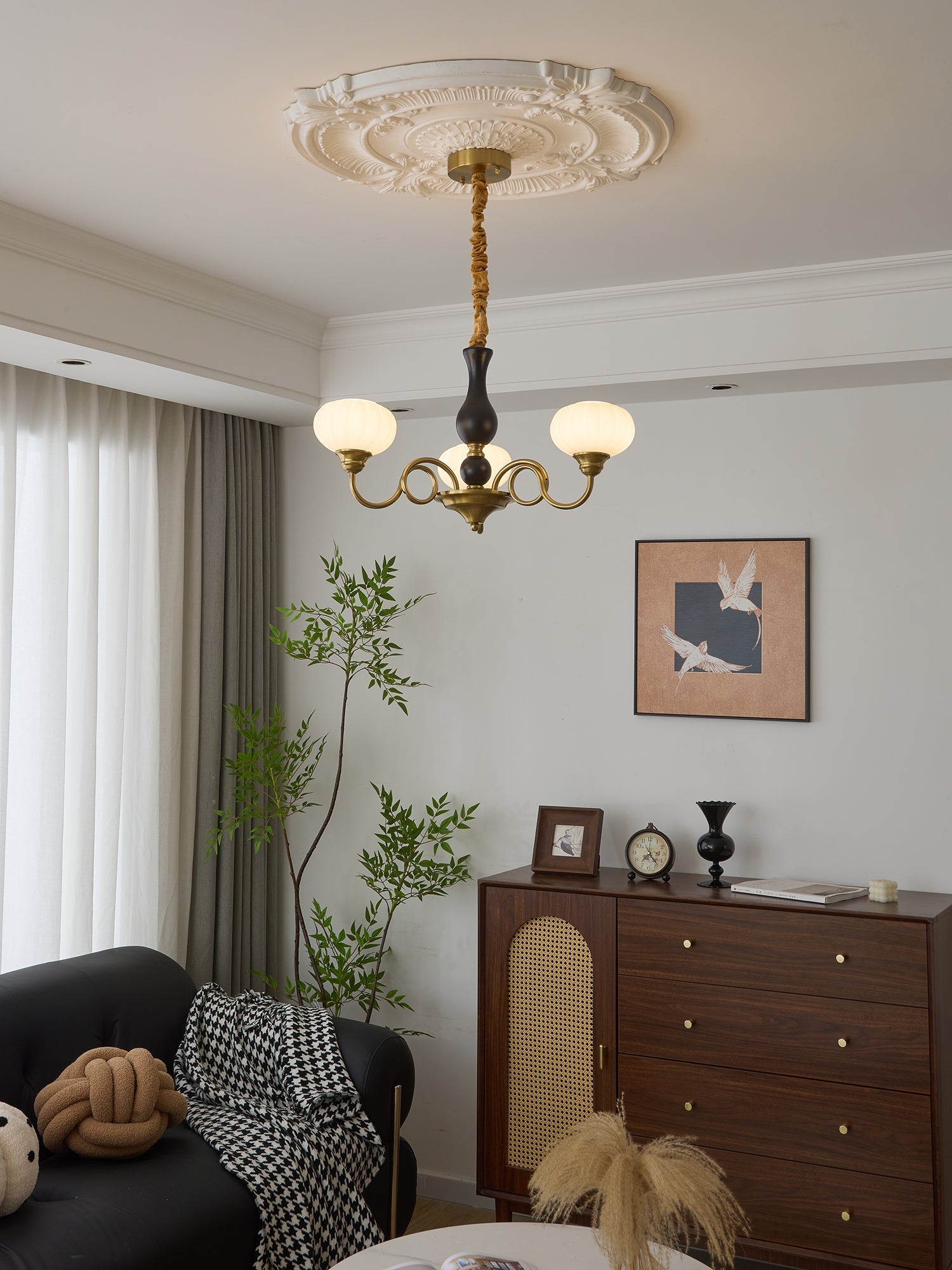 Elaris Chandelier - Blowlighting